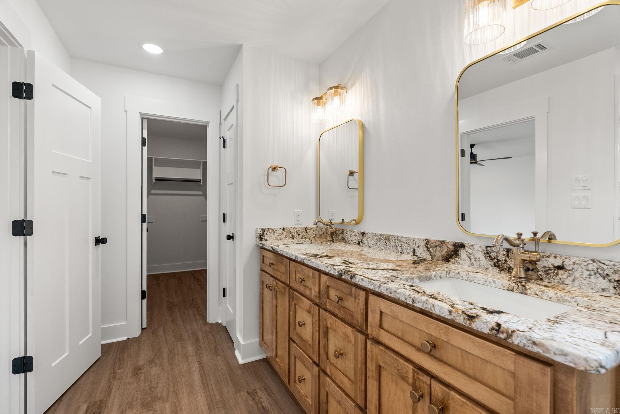 WILHELMINA COVE - Residential