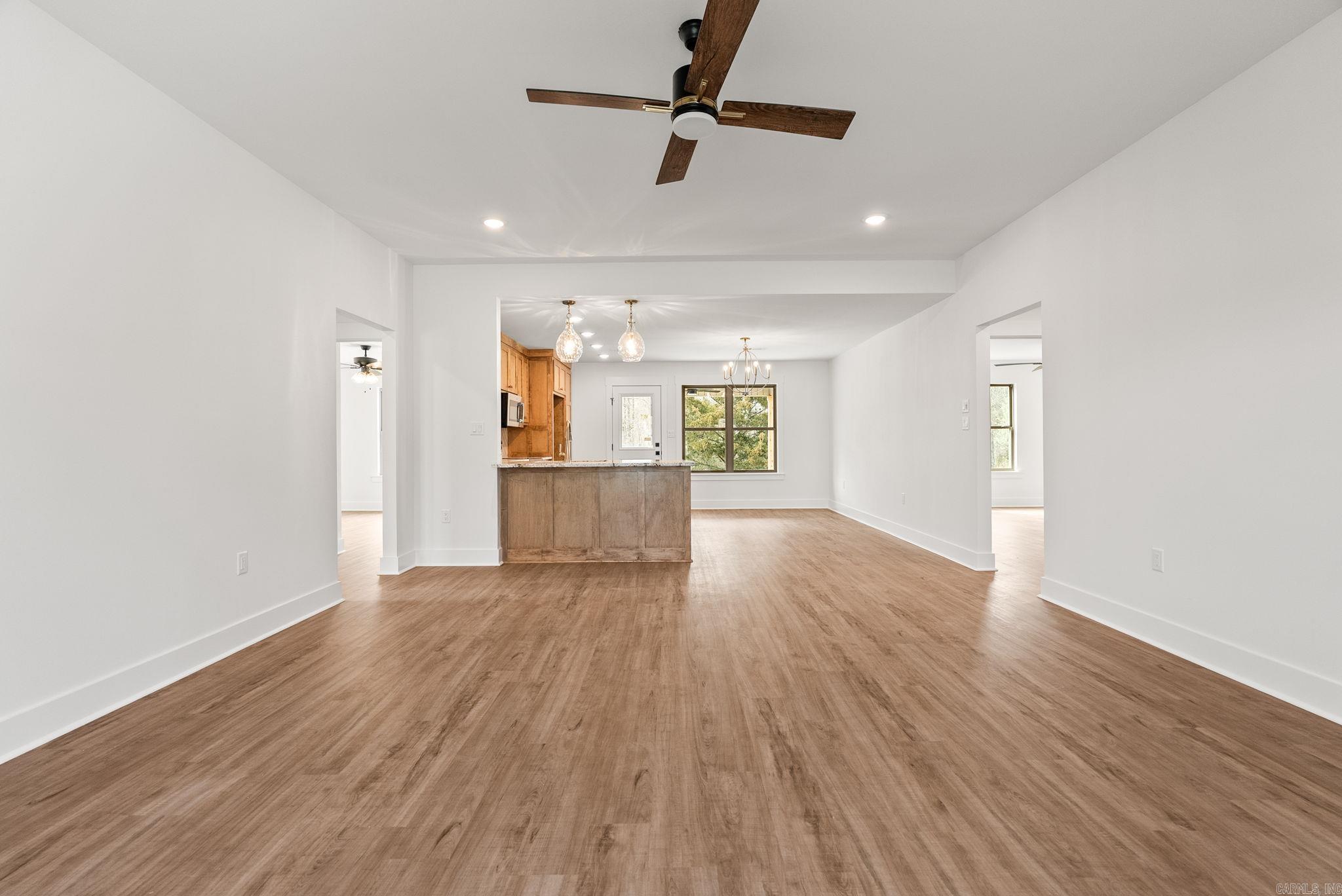 WILHELMINA COVE - Residential