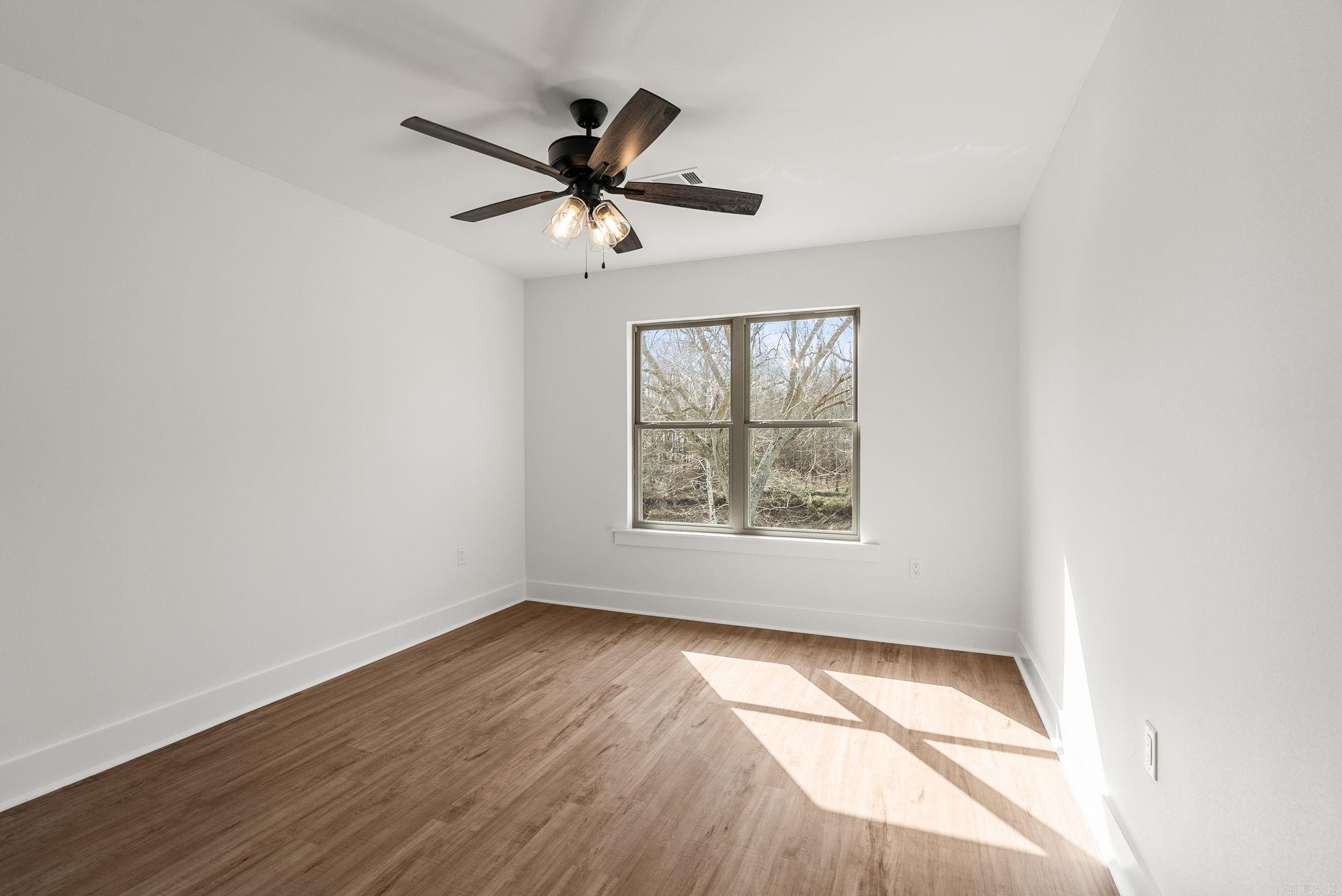 WILHELMINA COVE - Residential