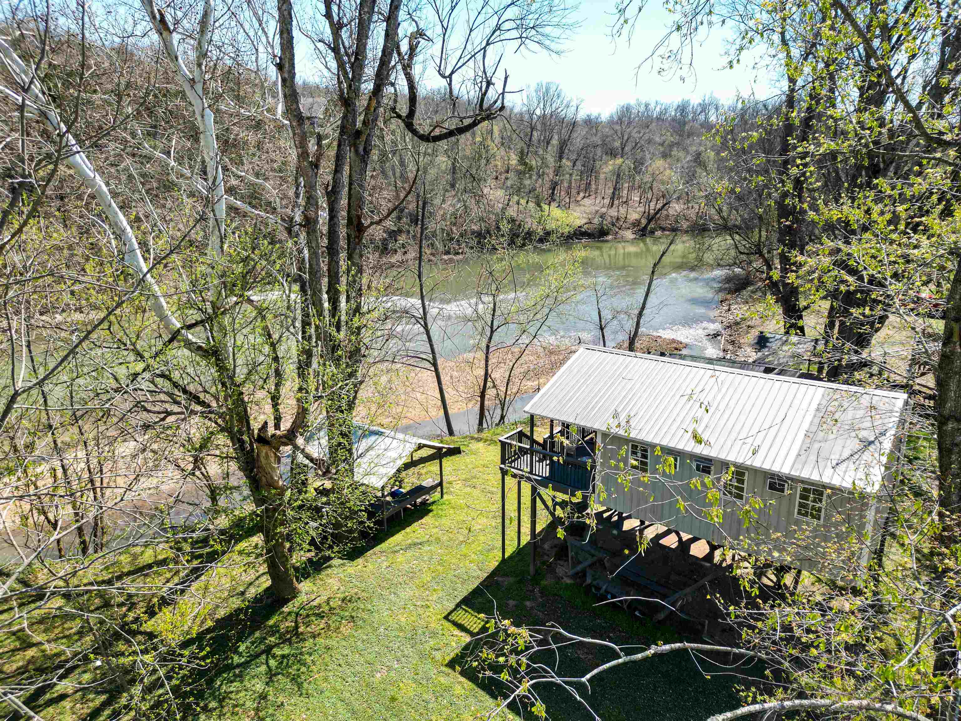 SPRING FALLS - Residential