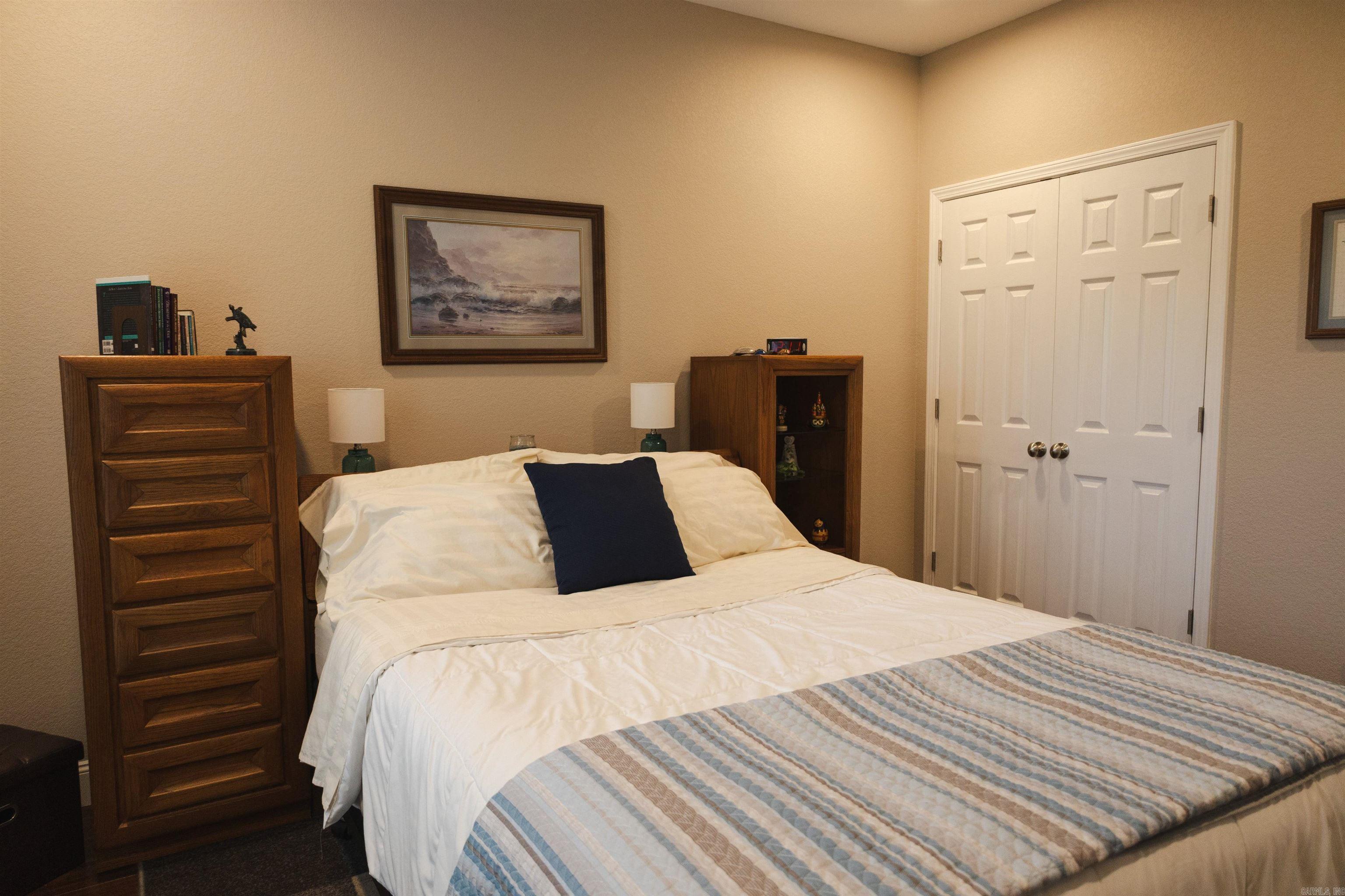 Forest Lakes - Residential
