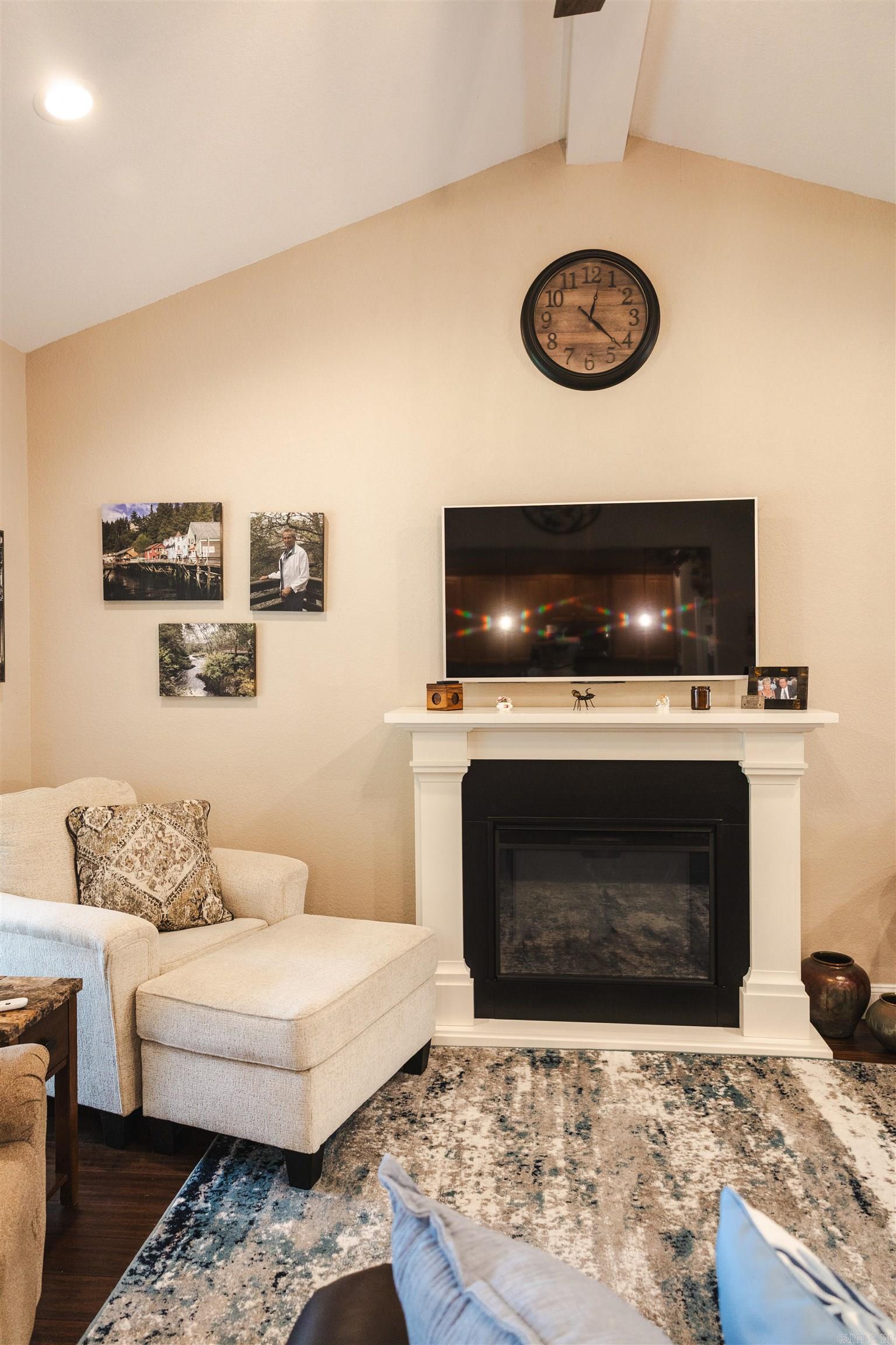 Forest Lakes - Residential