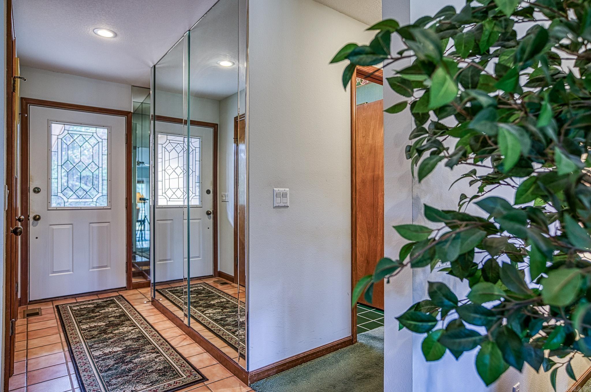 Cresta - Residential