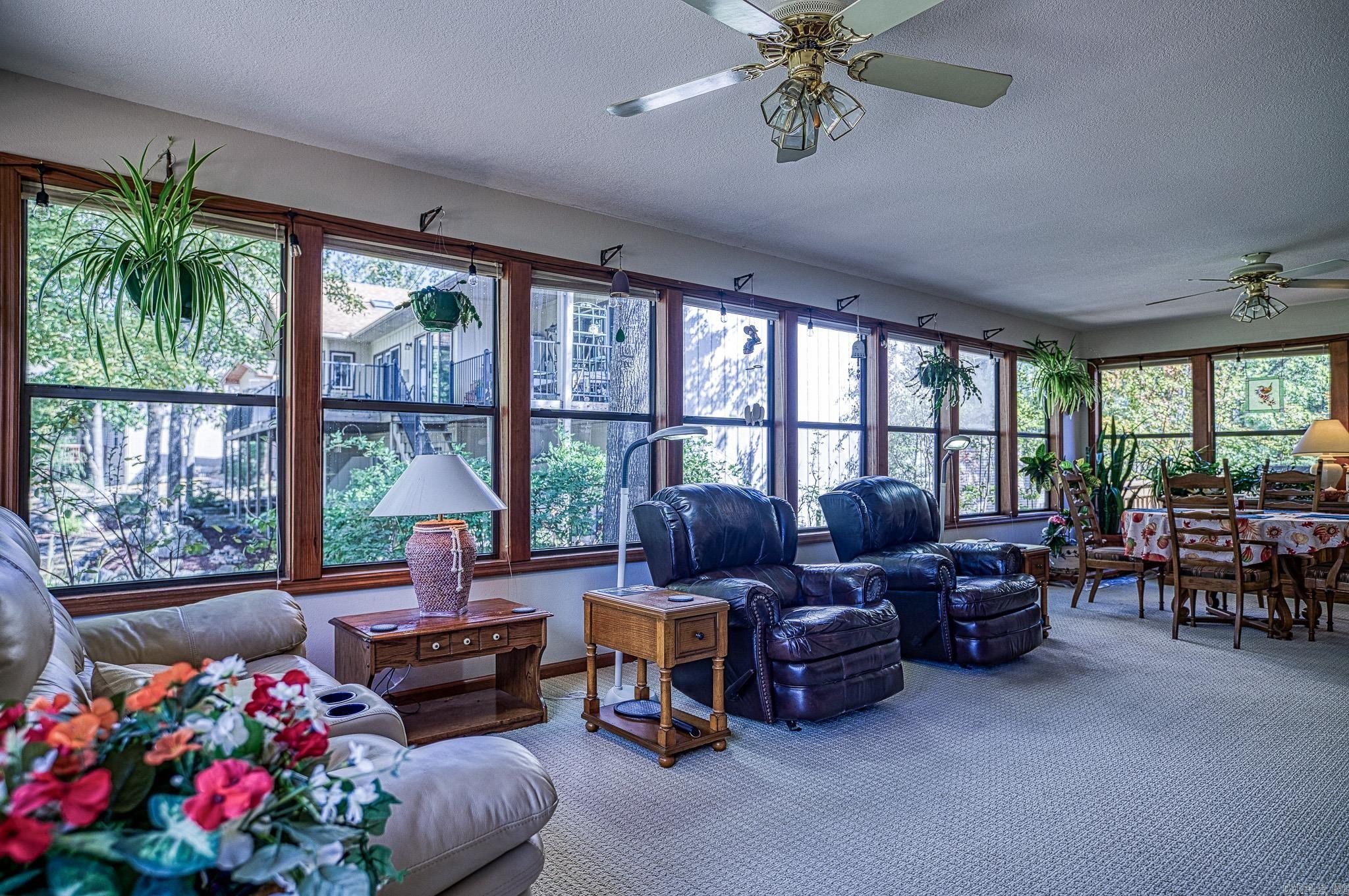 Cresta - Residential