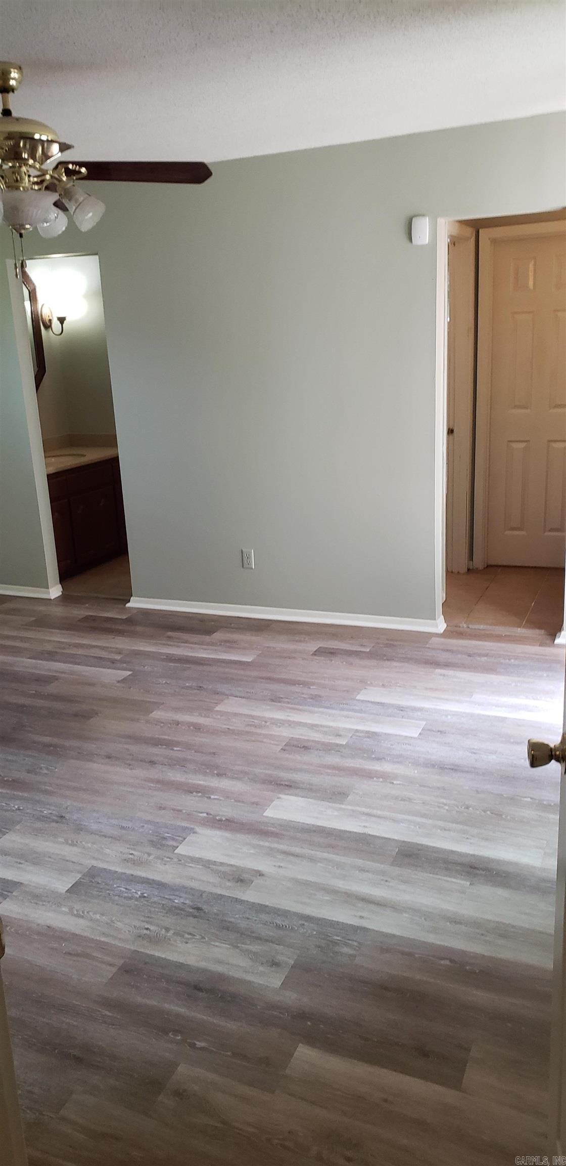 PARKWAY PLACE - Residential Lease