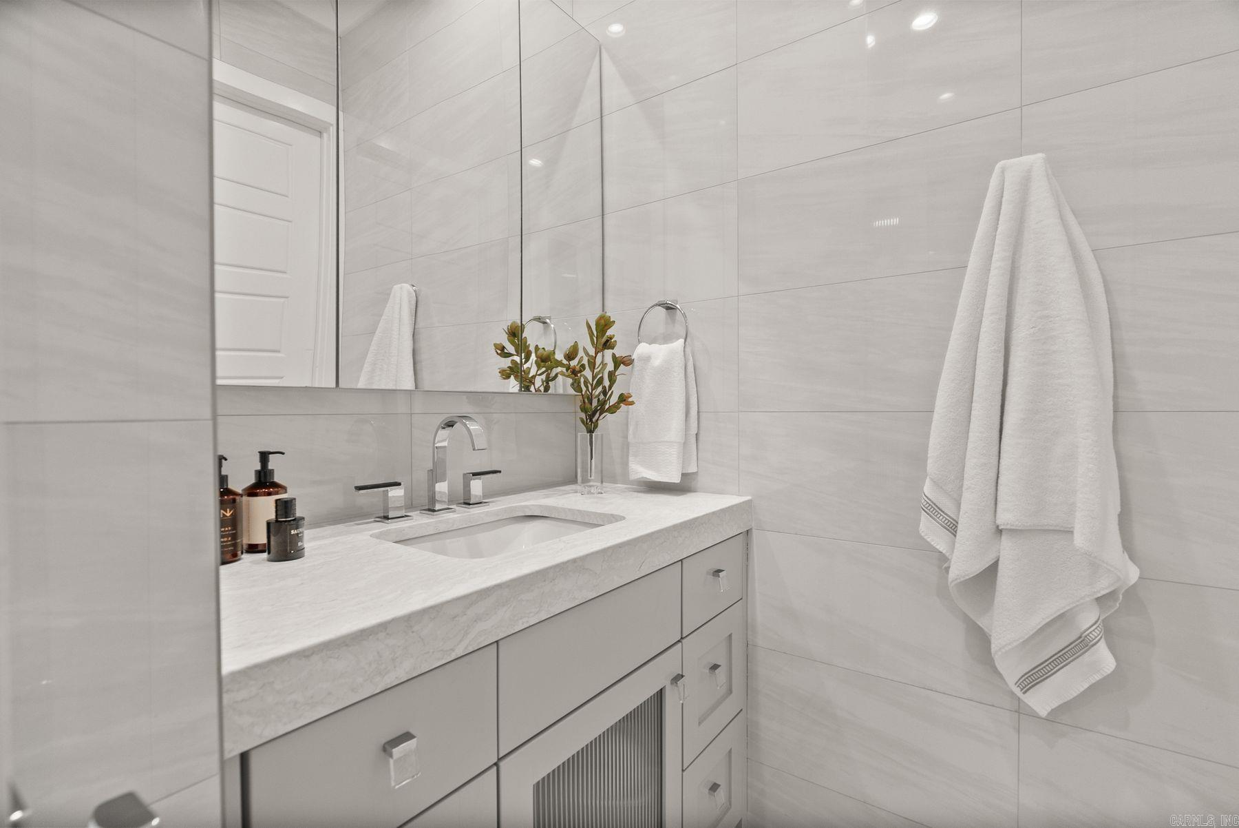 Tiburon - Residential