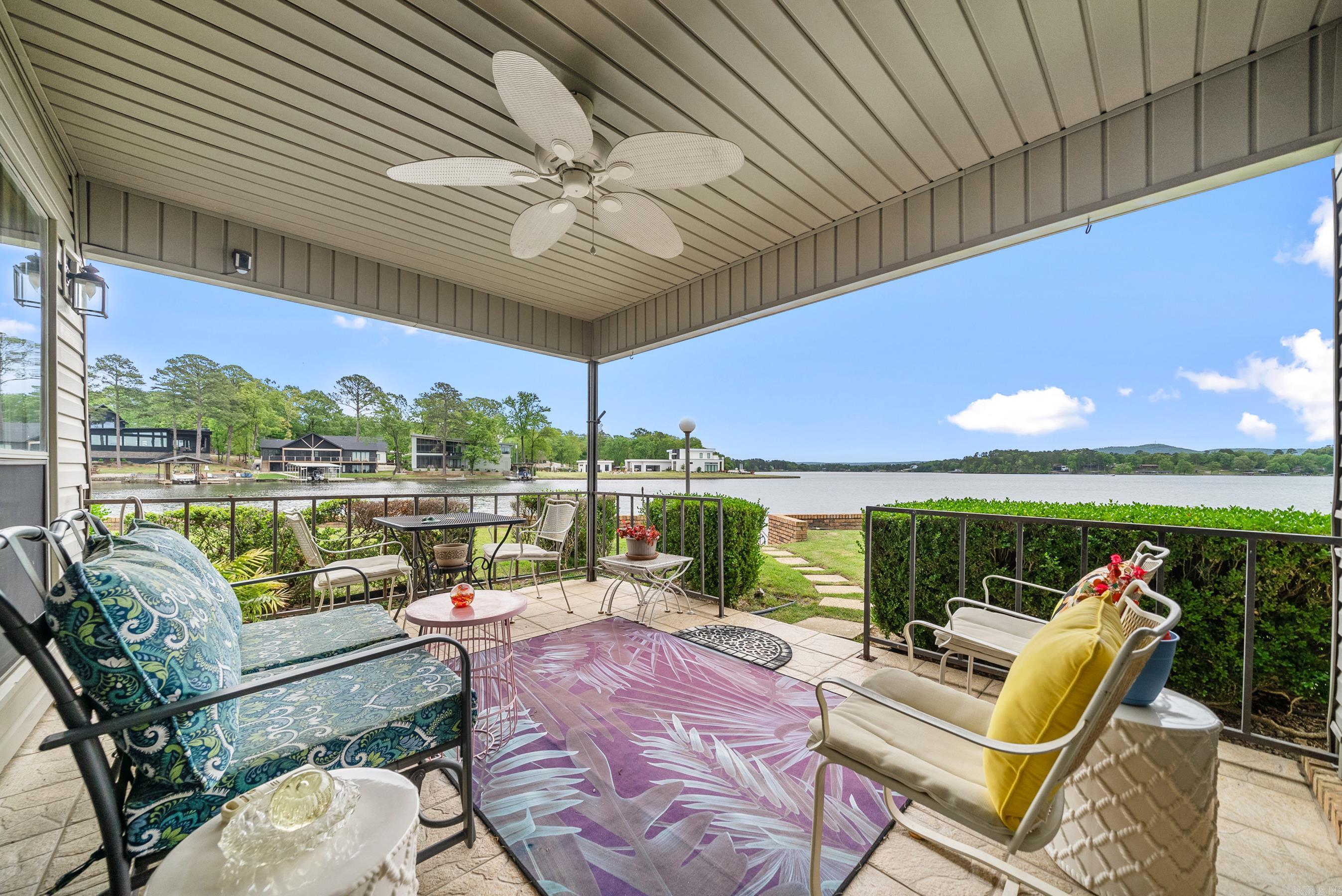 SCULLY POINTE HPR - Residential