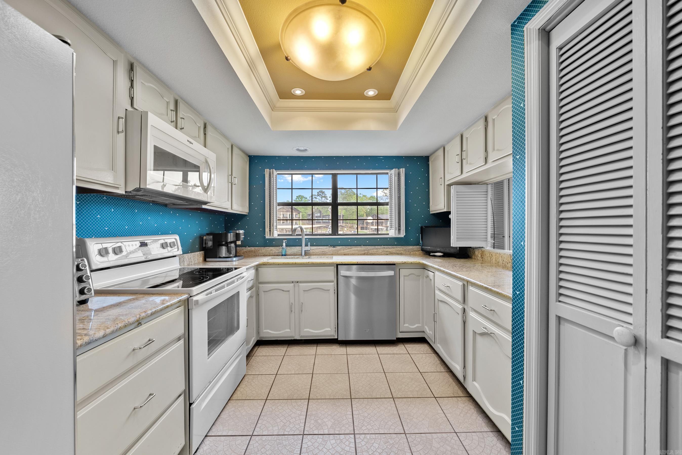 SCULLY POINTE HPR - Residential