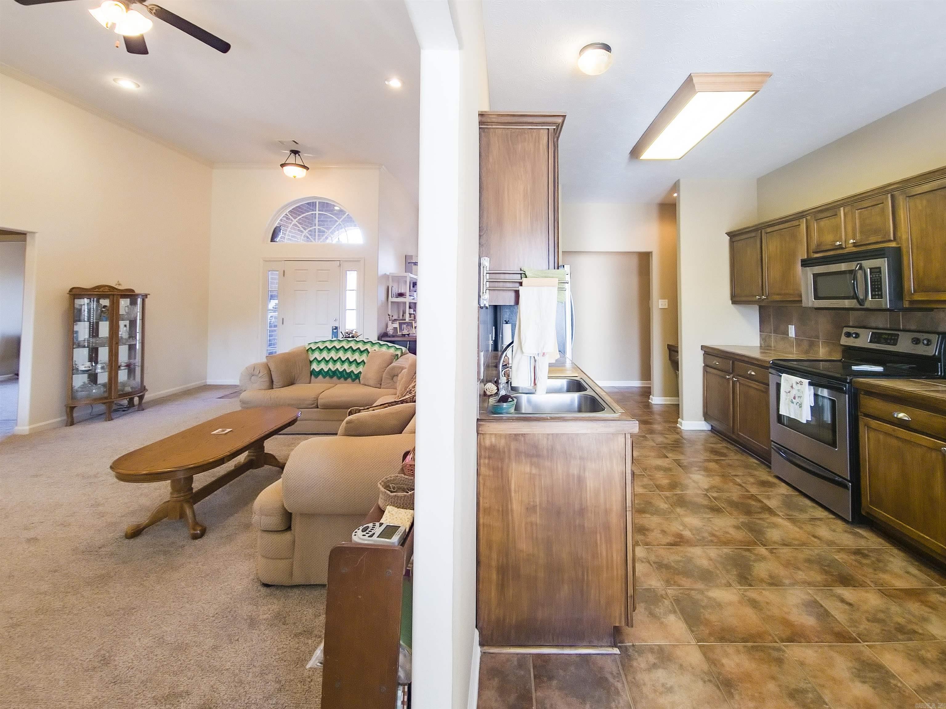 CANTERBURY PLACE - Residential