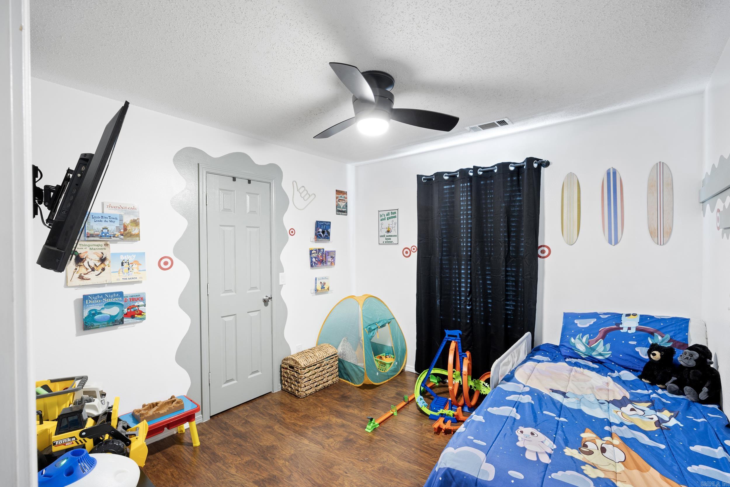 Cedar Creek - Residential