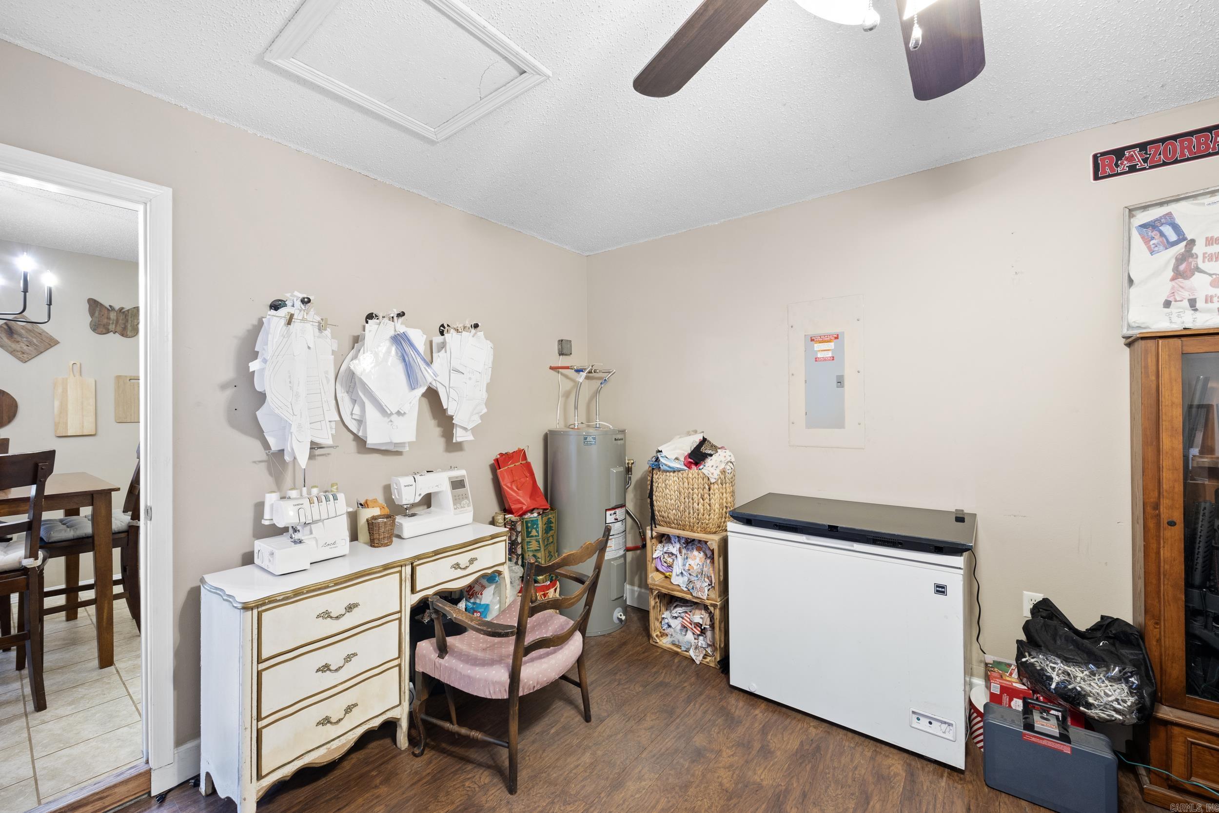 Cedar Creek - Residential