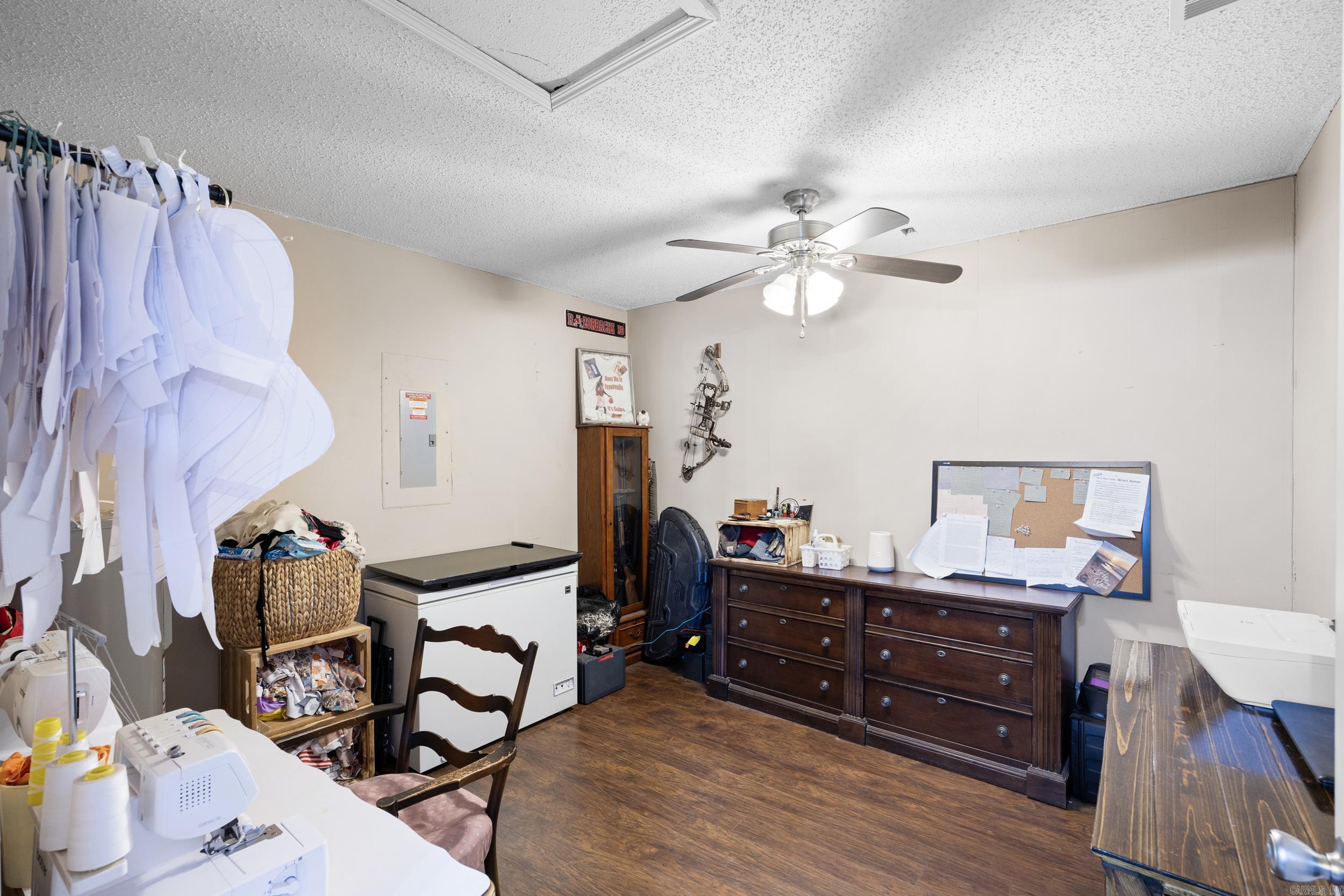 Cedar Creek - Residential