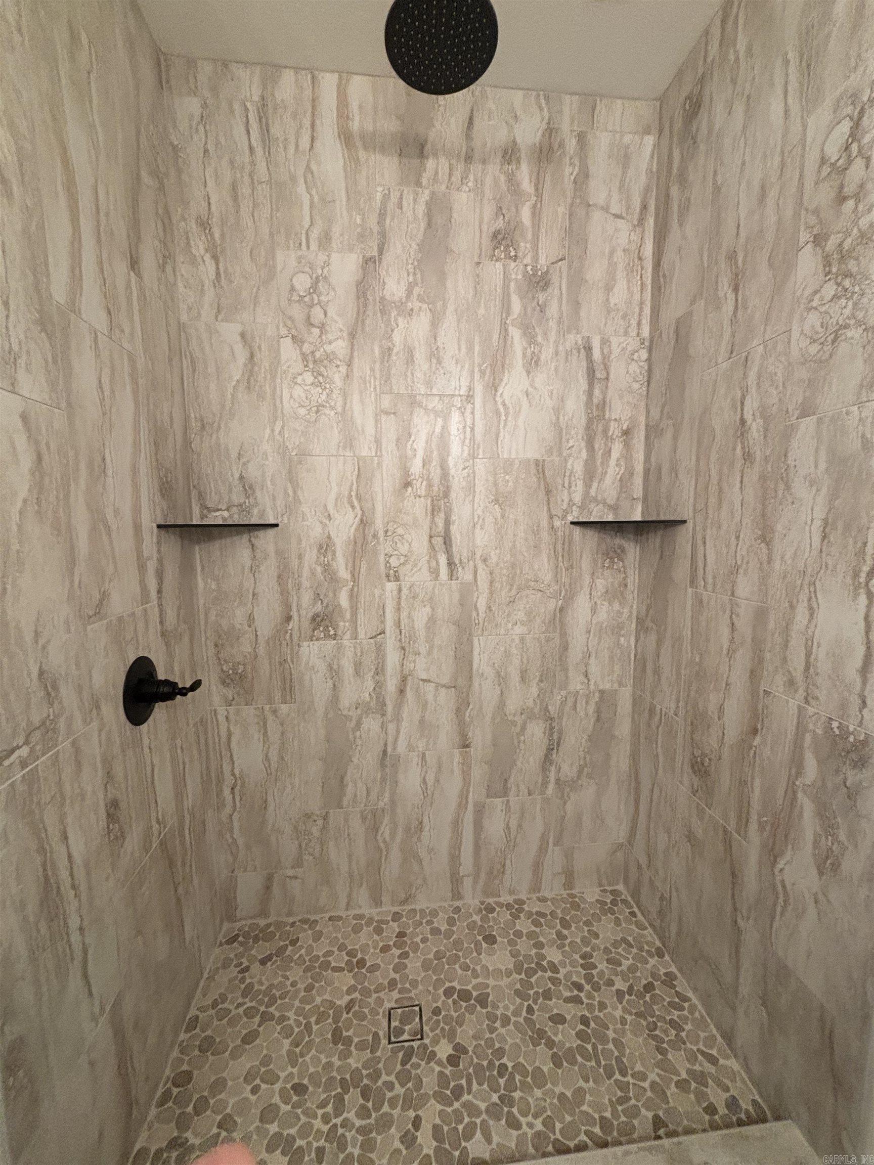 Hickory Nut Mountain Estates - Residential