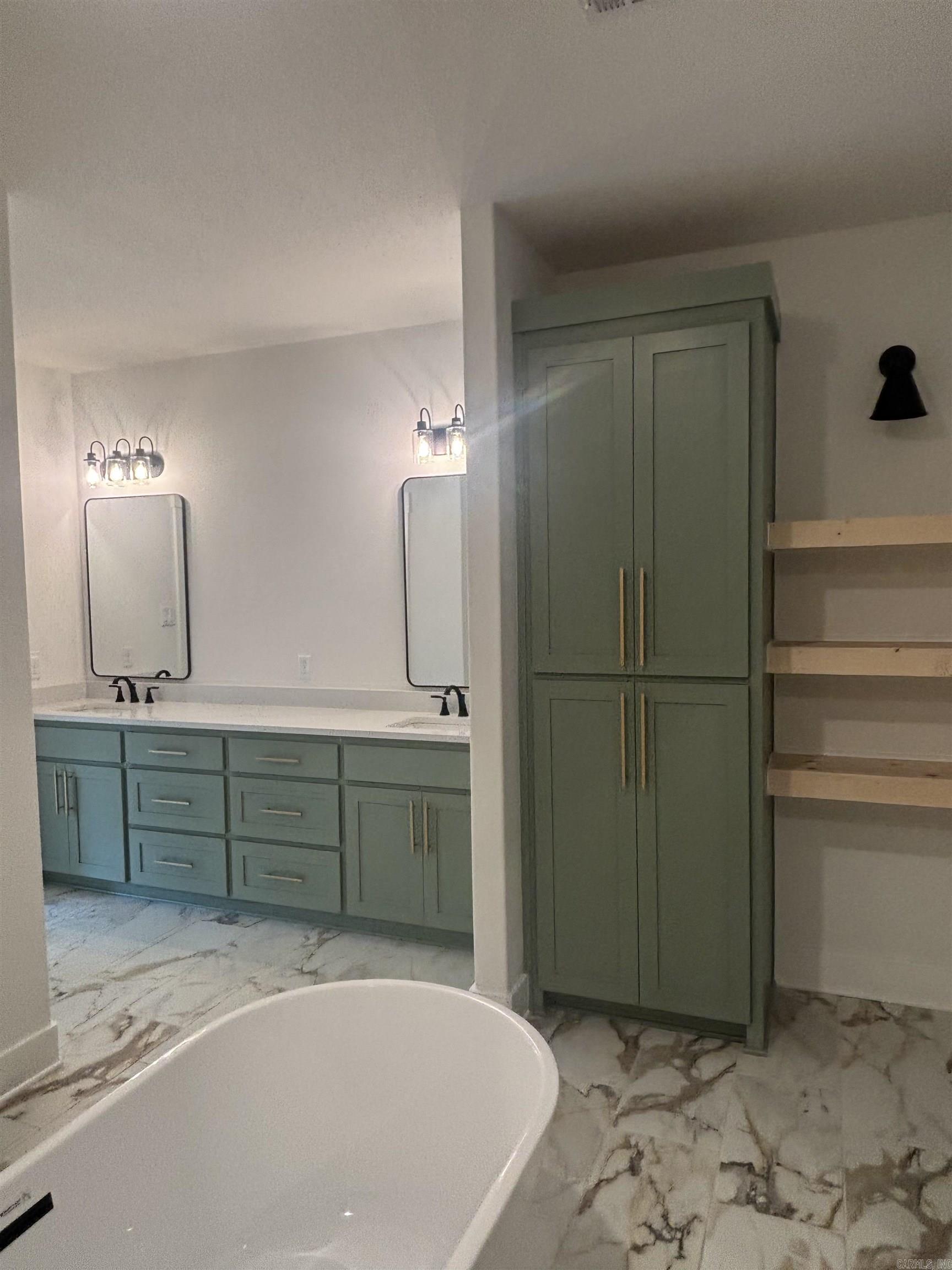 Hickory Nut Mountain Estates - Residential