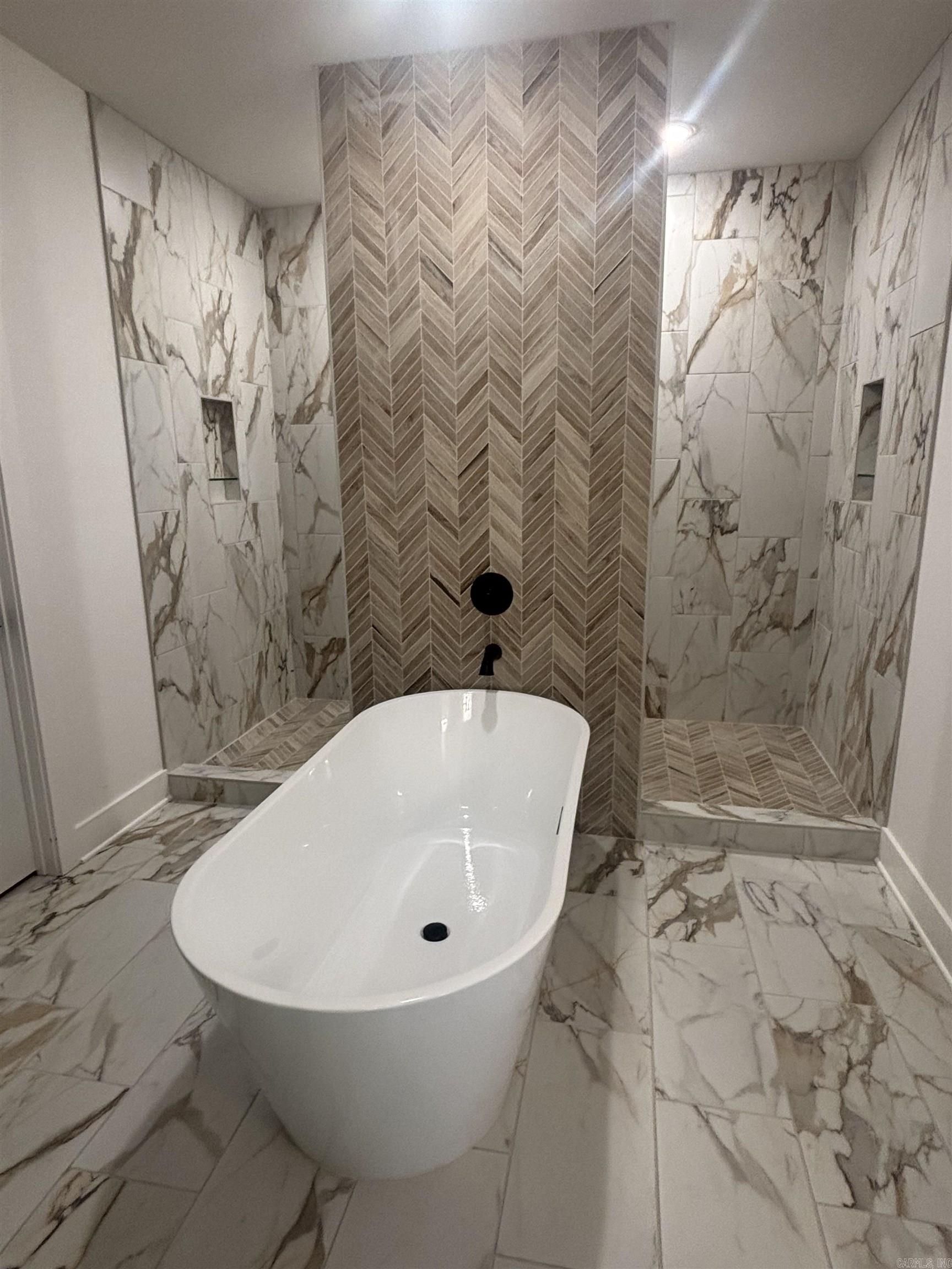 Hickory Nut Mountain Estates - Residential