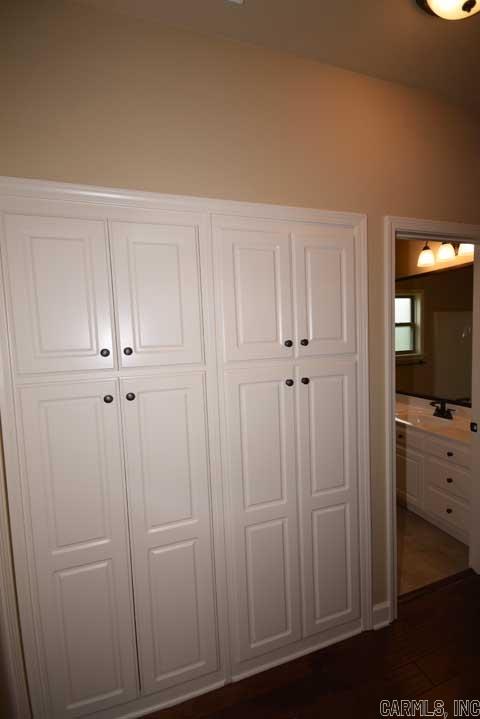 SHADOW CREEK - Residential