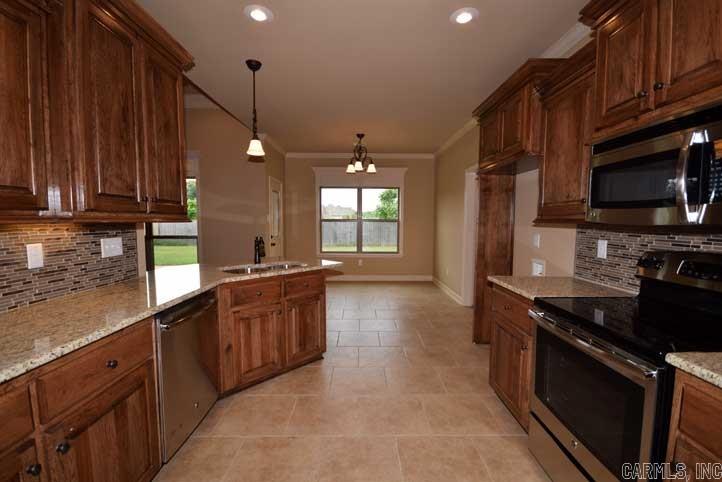 SHADOW CREEK - Residential