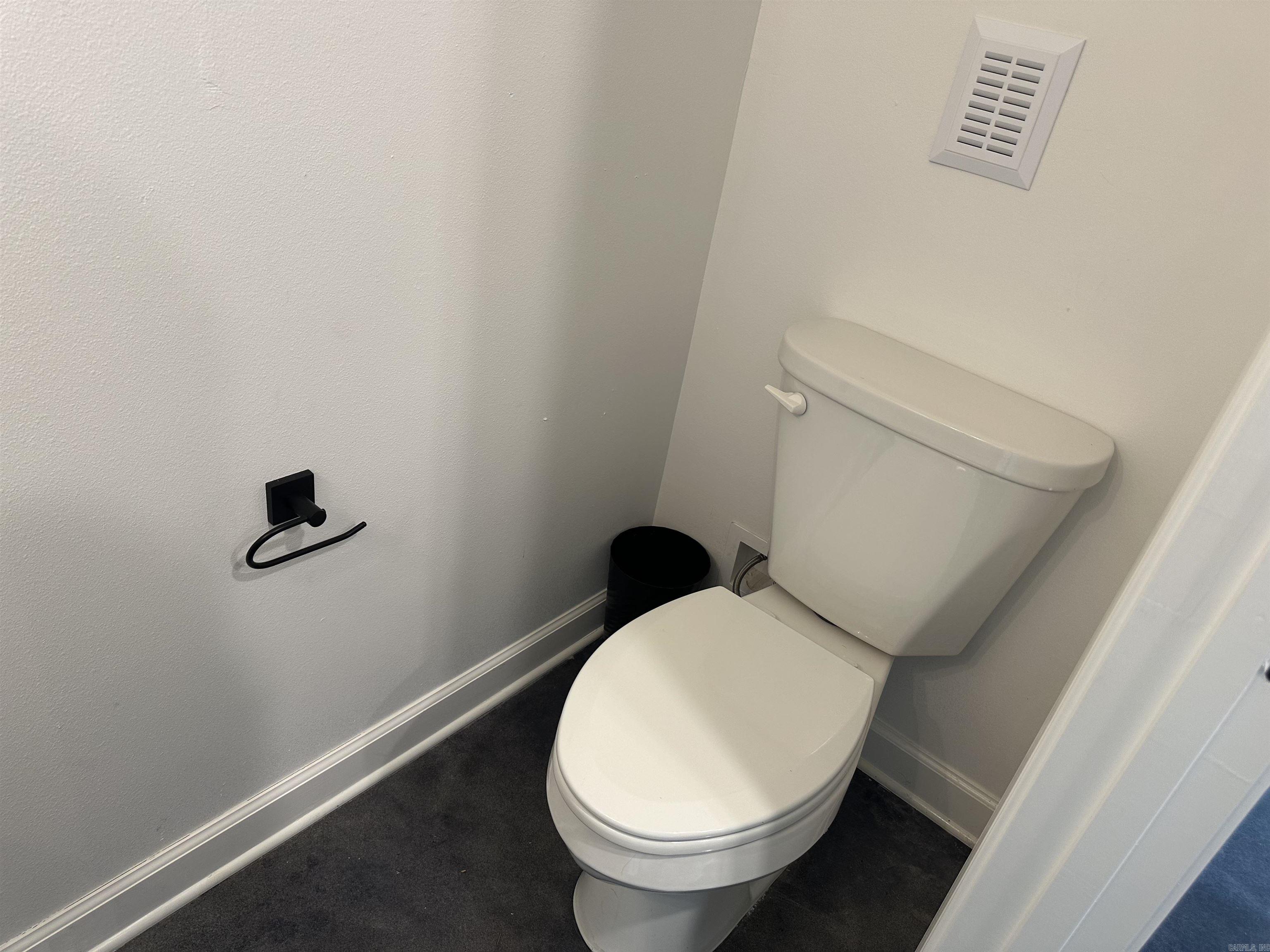 Oak Glenn - Residential Lease