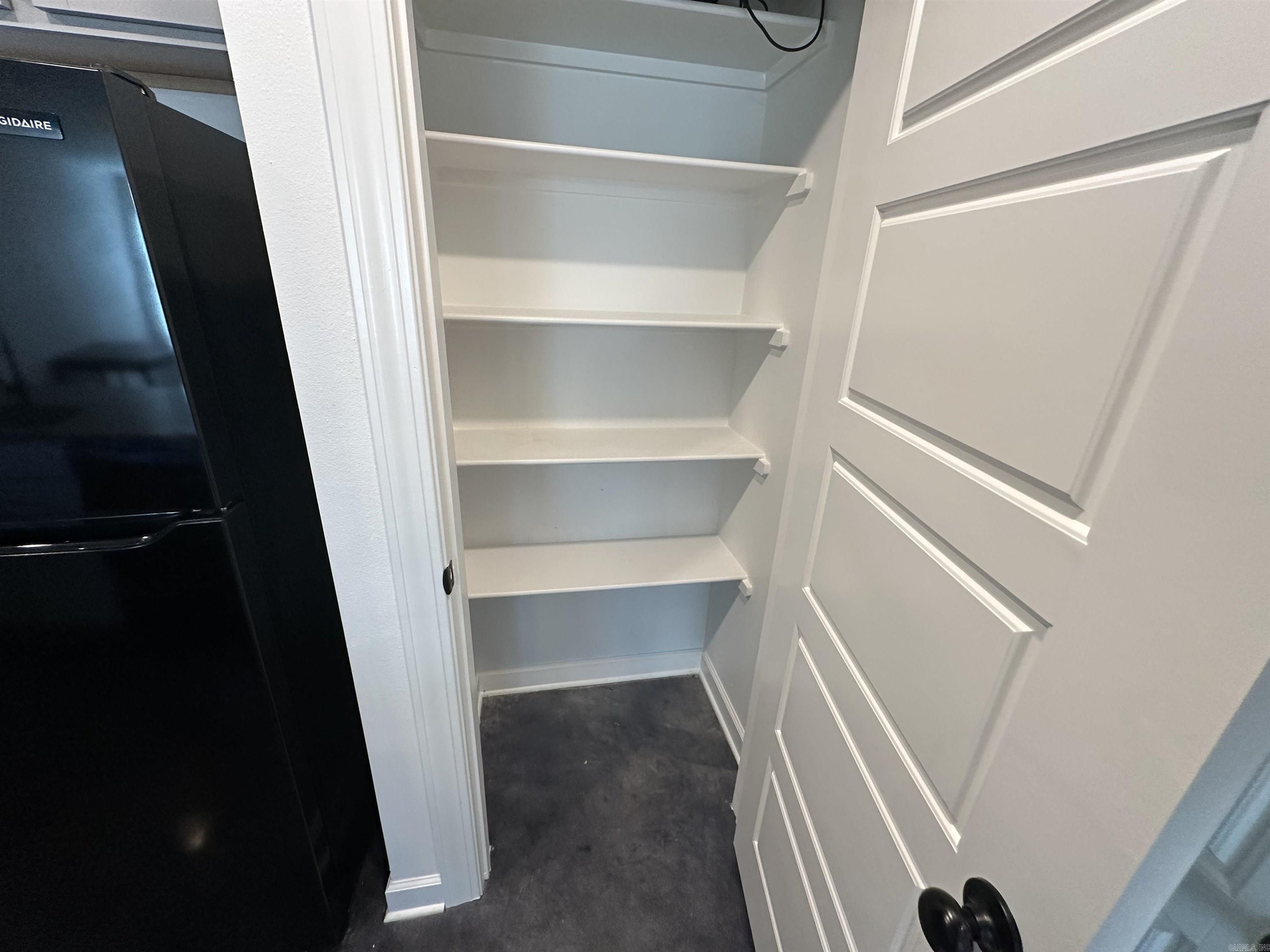 Oak Glenn - Residential Lease