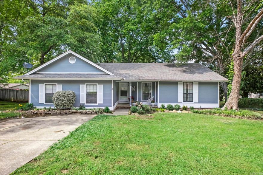 SELLER WILL PAY $5,000.00 TOWARDS BUYERS CONCESSIONS WITH AN ACCEPTABLE OFFER. This beautiful 3BR/2BA home in the sought after Weatherstone subdivision has had several updates including all new paint on exterior, brand new deck, new HVAC and new flooring in both bathrooms. Open concept with spacious living room & great bonus room/ den that could serve as a 4th bedroom, second living, game room or office. Make your appointment to tour this beauty today!