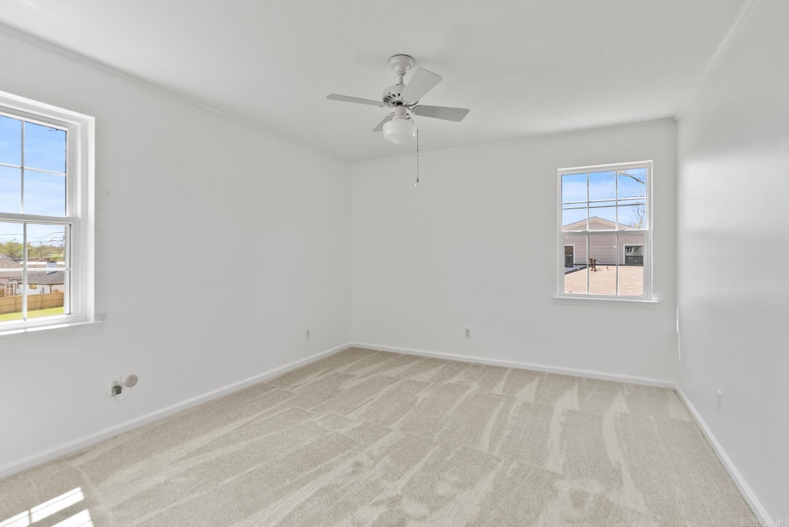 STURBRIDGE - Residential