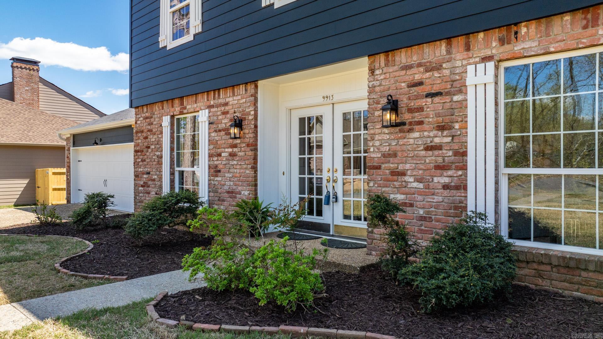 STURBRIDGE - Residential