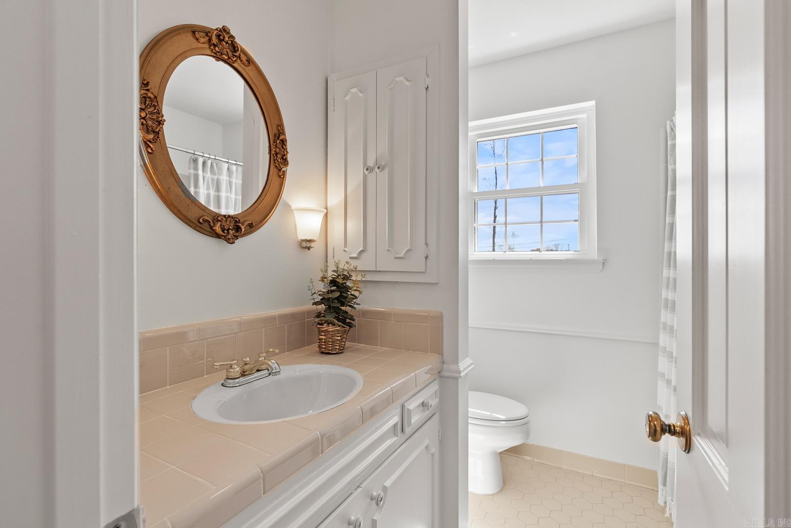 STURBRIDGE - Residential