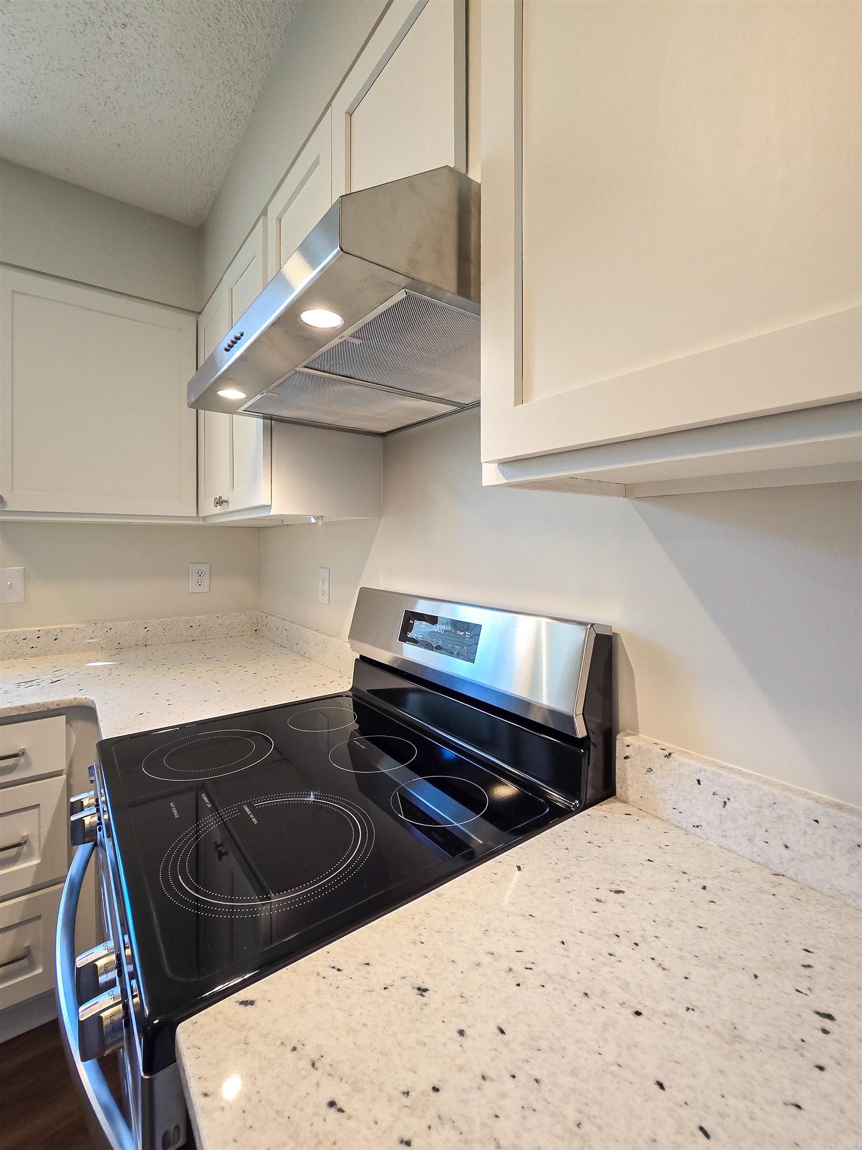 WILLOW OAKS - Residential