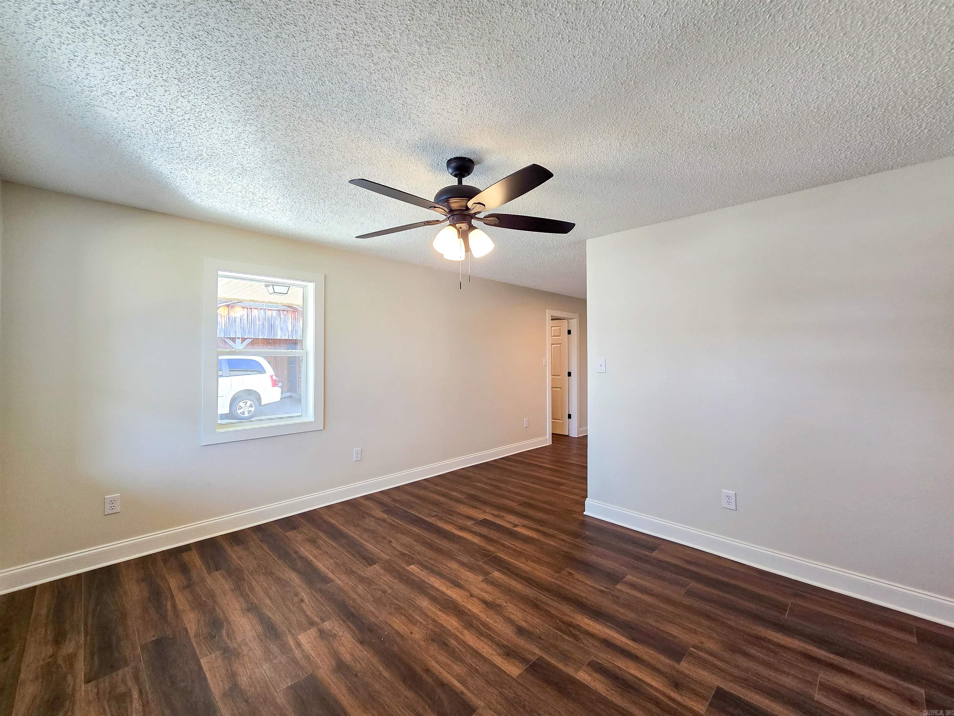 WILLOW OAKS - Residential