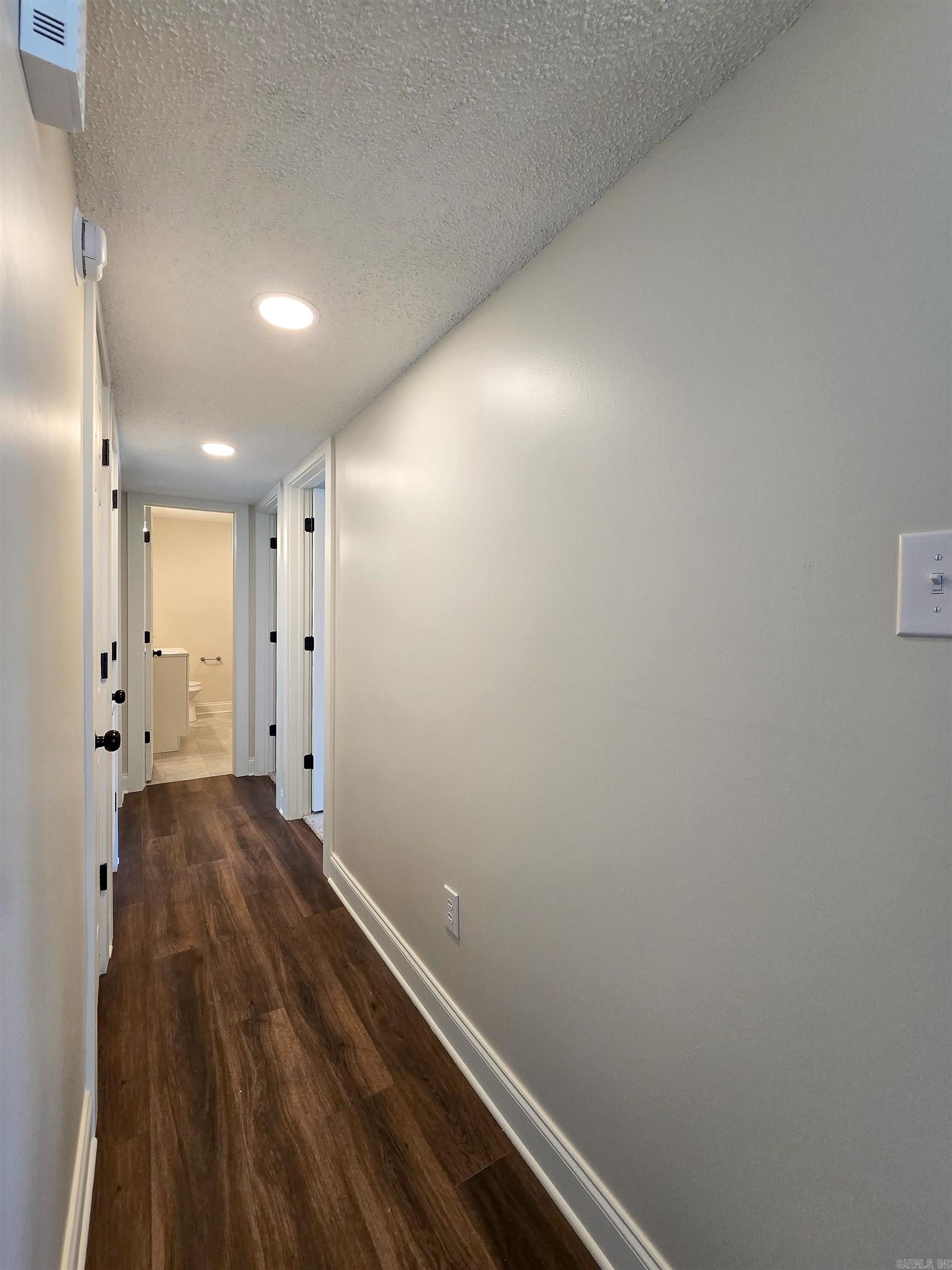 WILLOW OAKS - Residential