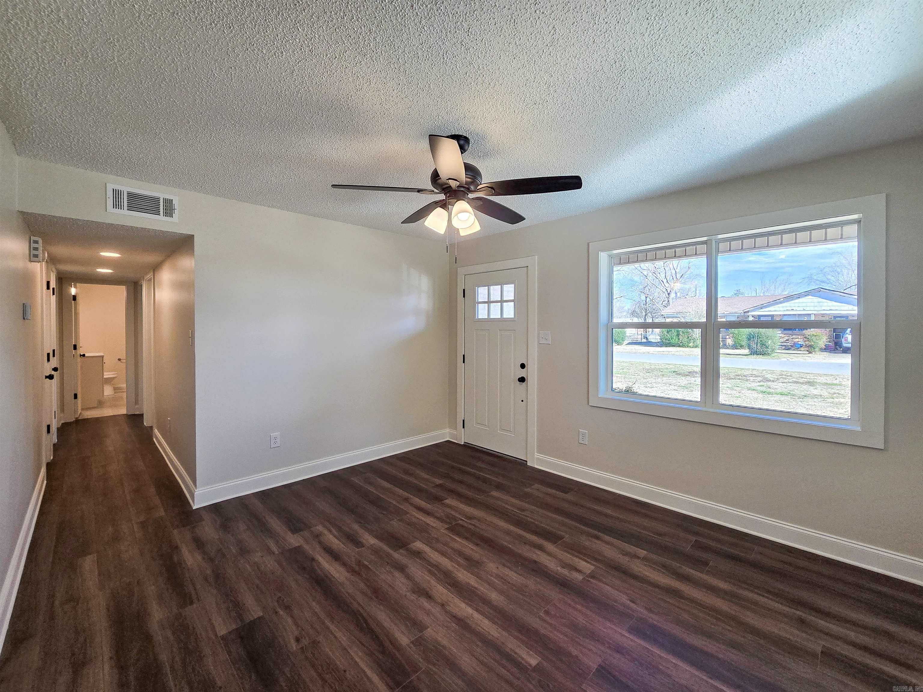 WILLOW OAKS - Residential