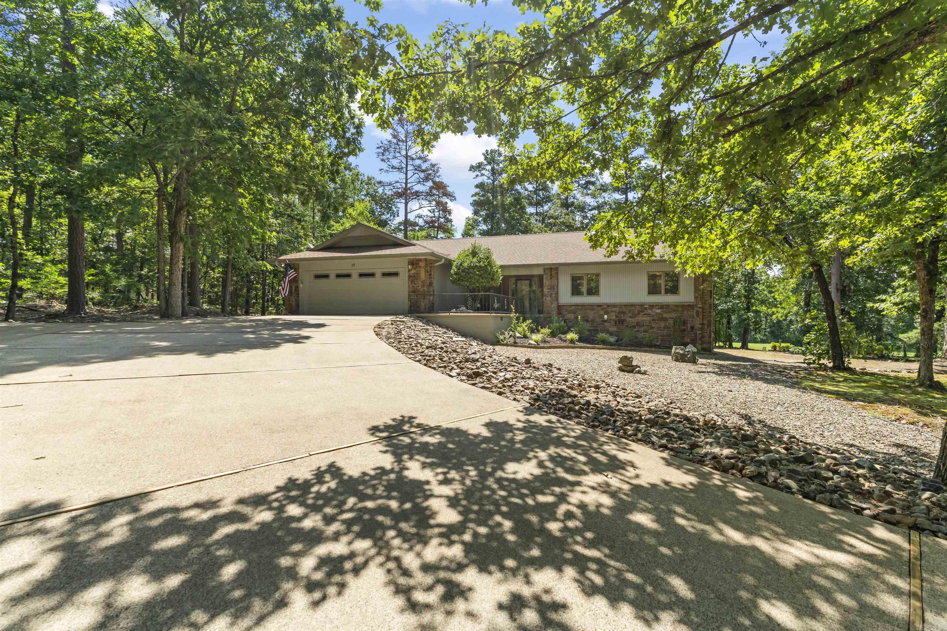 BALLESTEROS - Residential