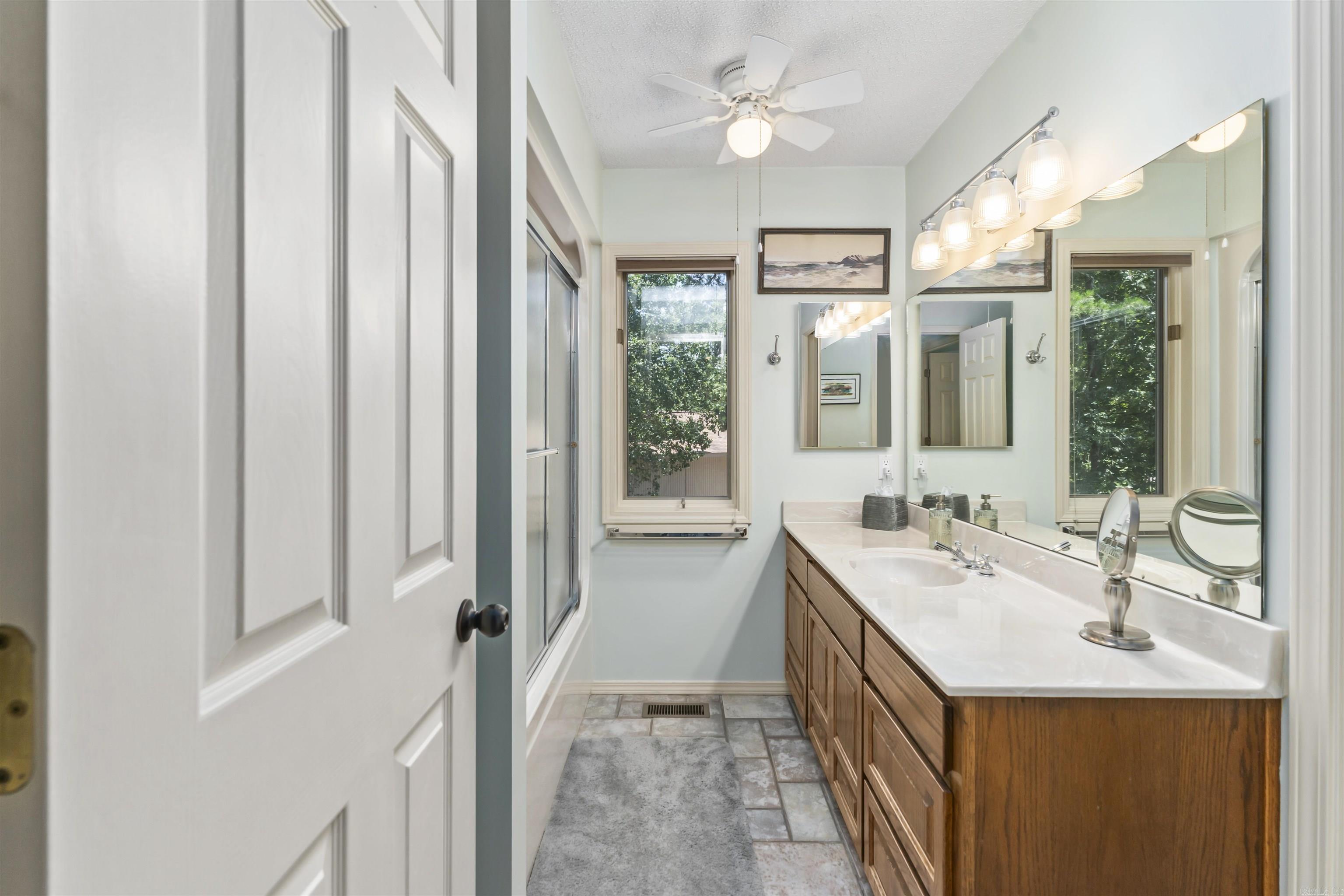 BALLESTEROS - Residential