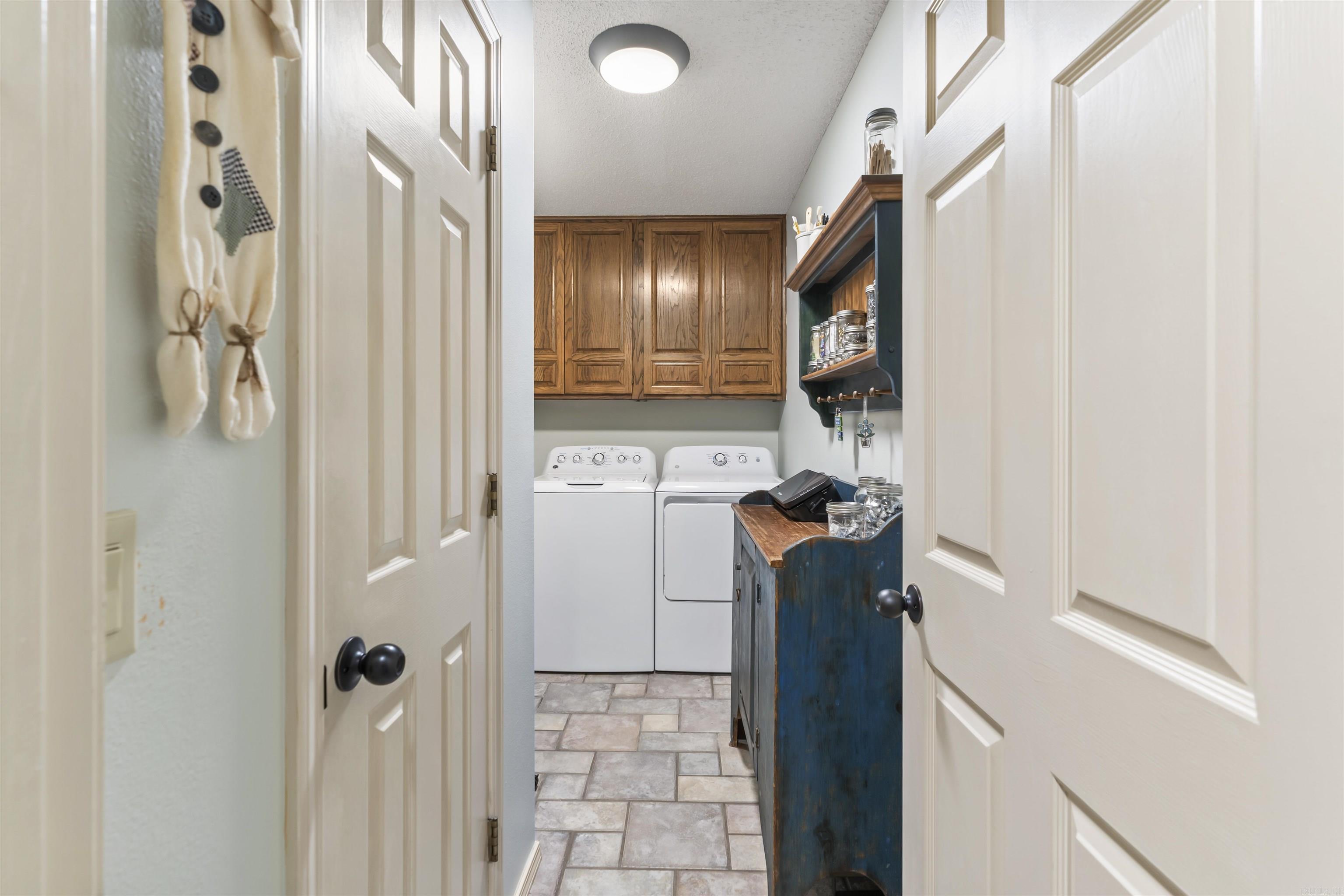 BALLESTEROS - Residential