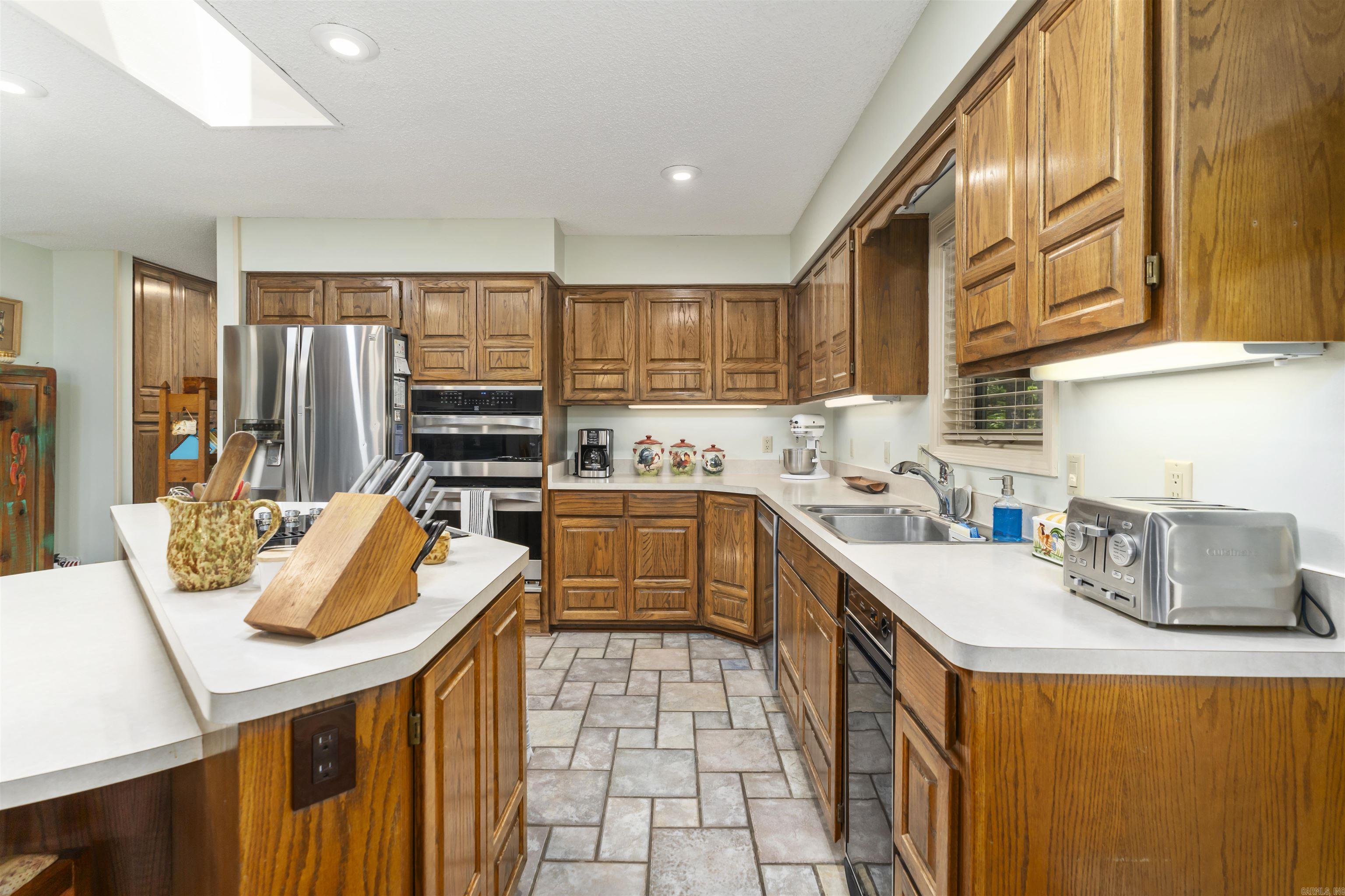 BALLESTEROS - Residential