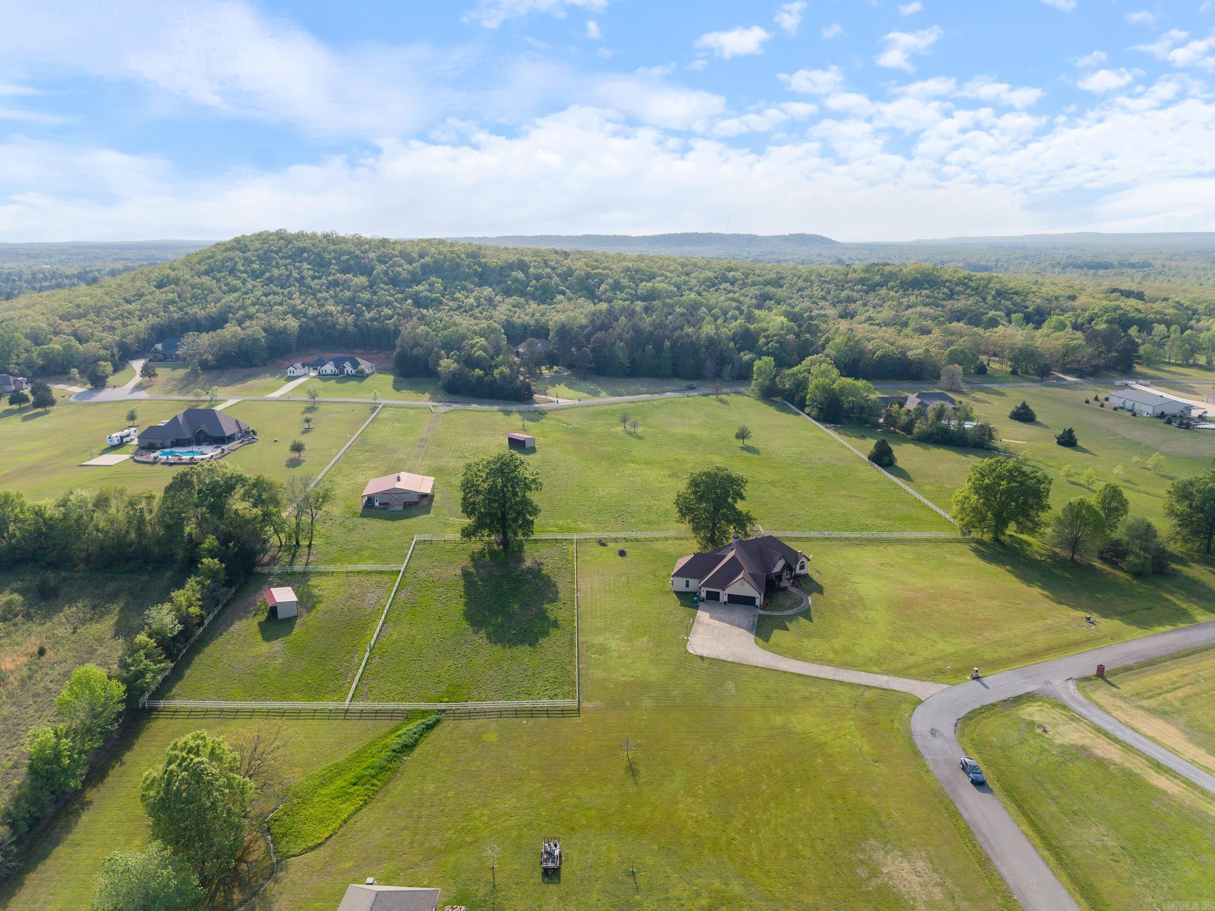 Metes & Bounds - Residential