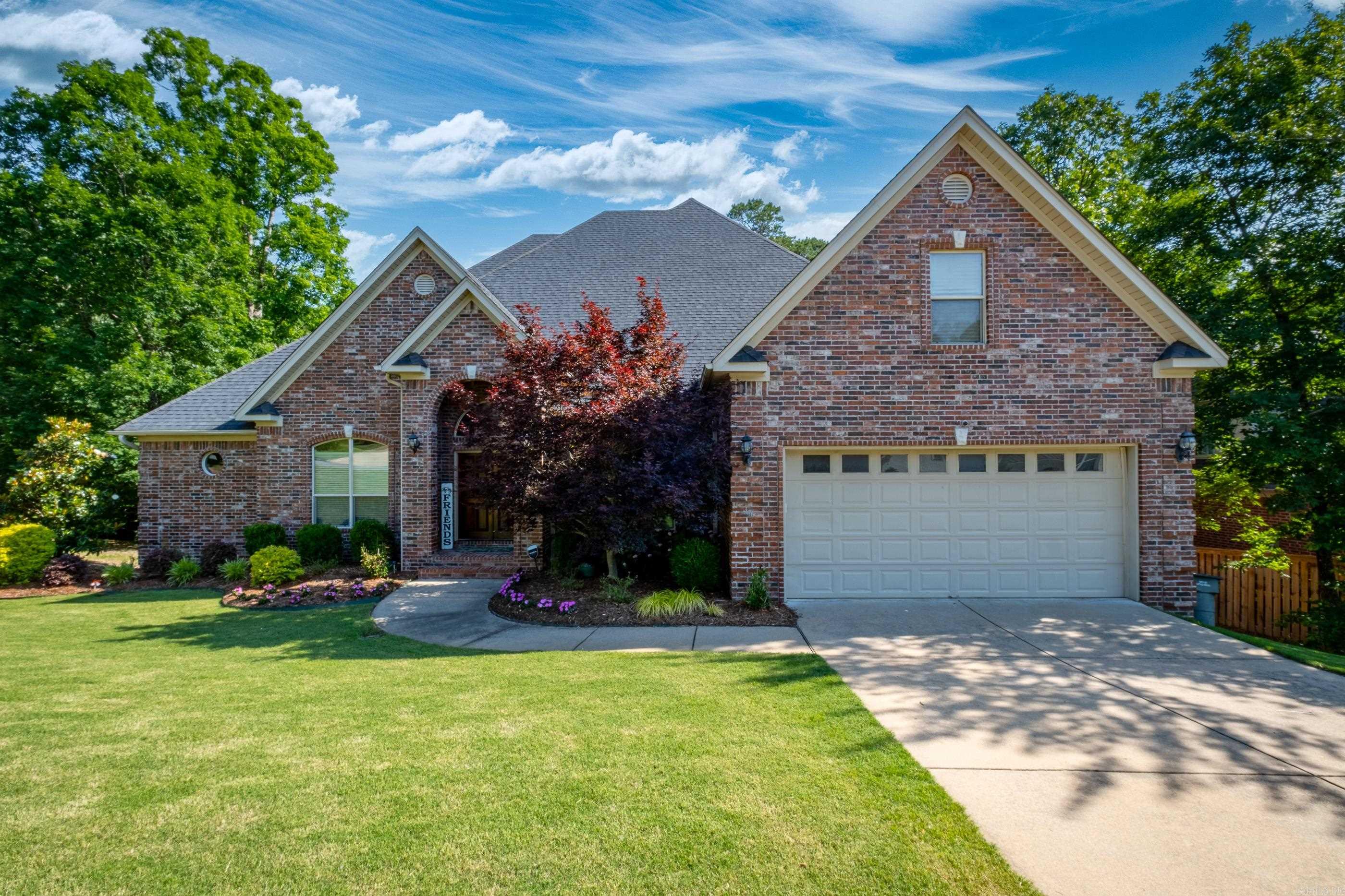 WOODLANDS EDGE - Residential