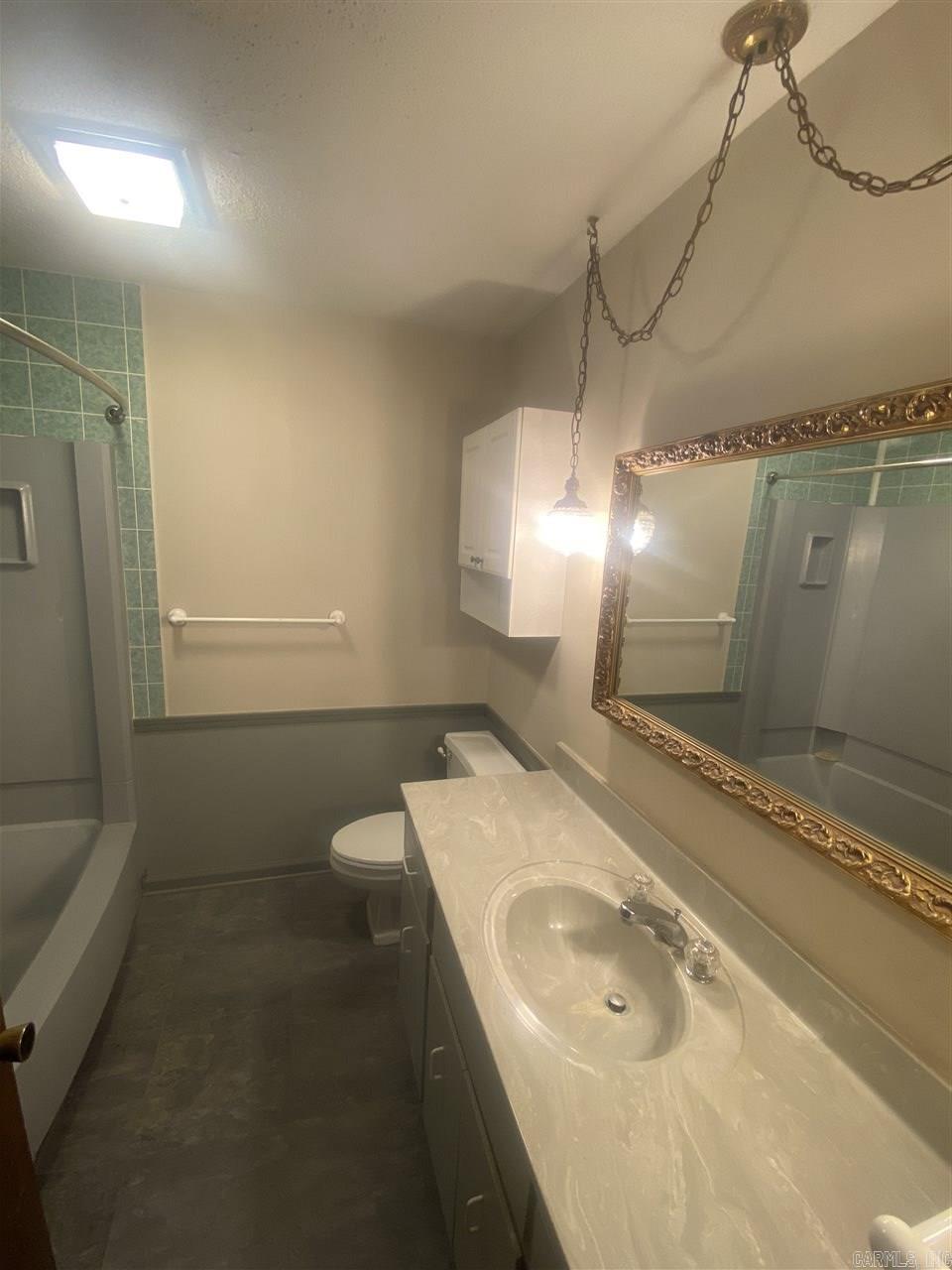 Sanford Amended - Residential Lease