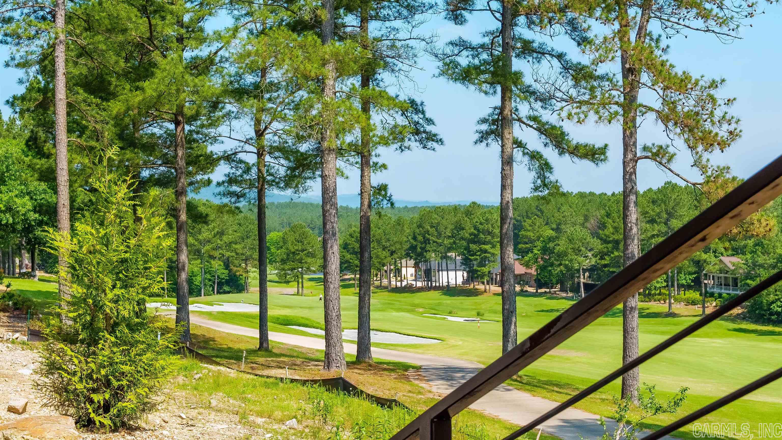 ALTA VISTA - Residential