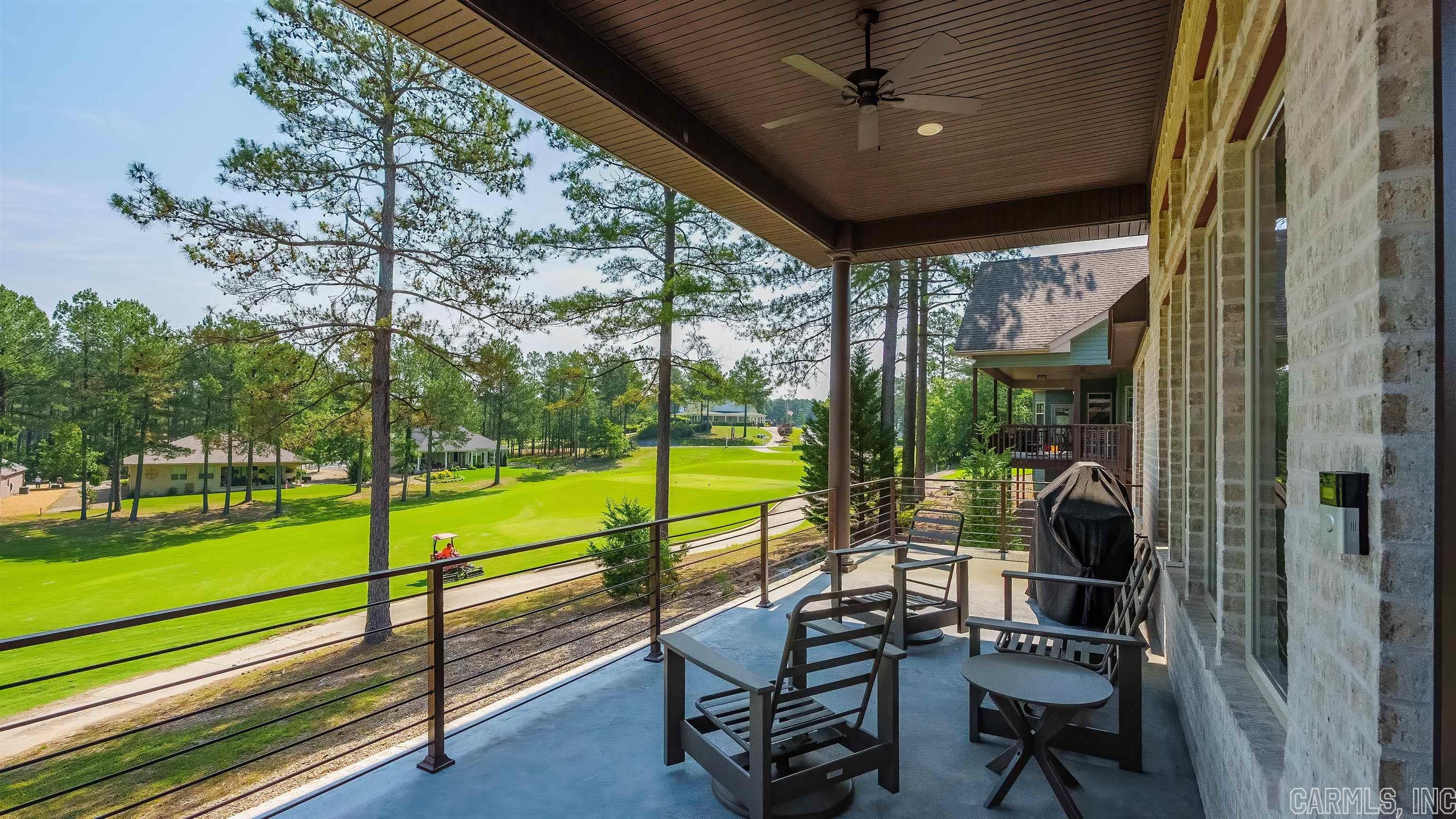ALTA VISTA - Residential
