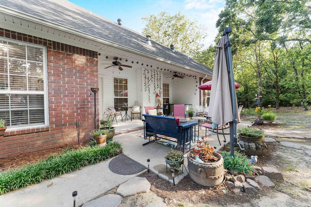 CRESTHAVEN - Residential