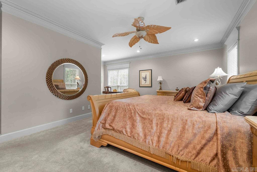 CRESTHAVEN - Residential