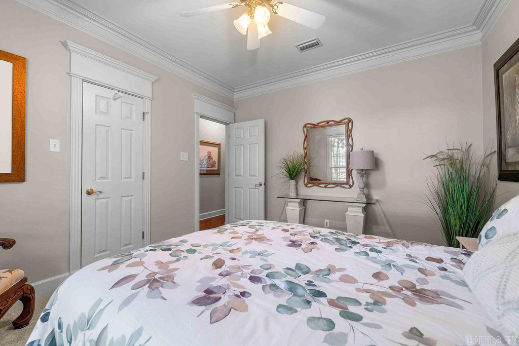 CRESTHAVEN - Residential