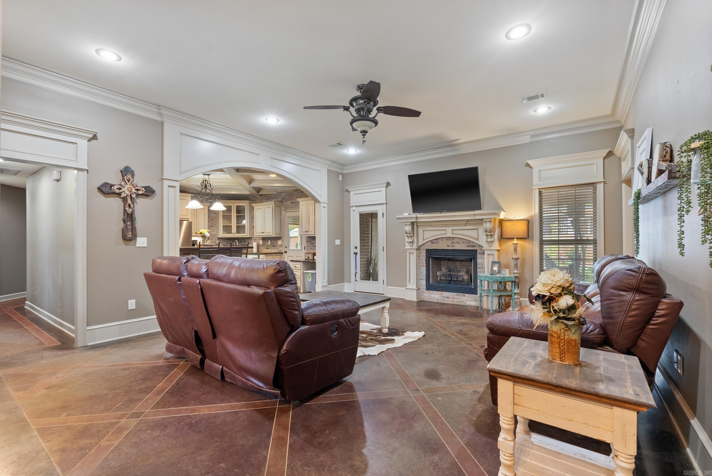 SOUTHWIND ESTATES - Residential