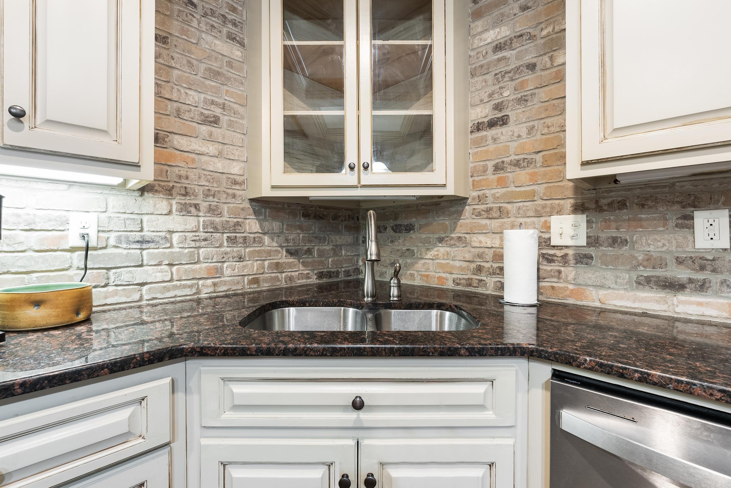 SOUTHWIND ESTATES - Residential