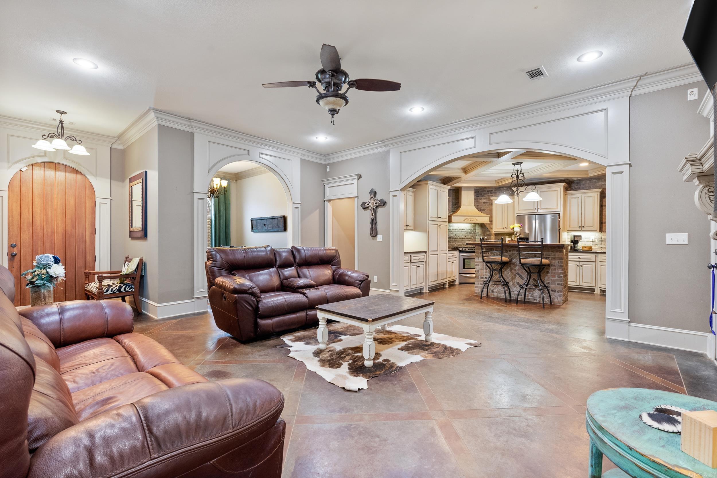 SOUTHWIND ESTATES - Residential