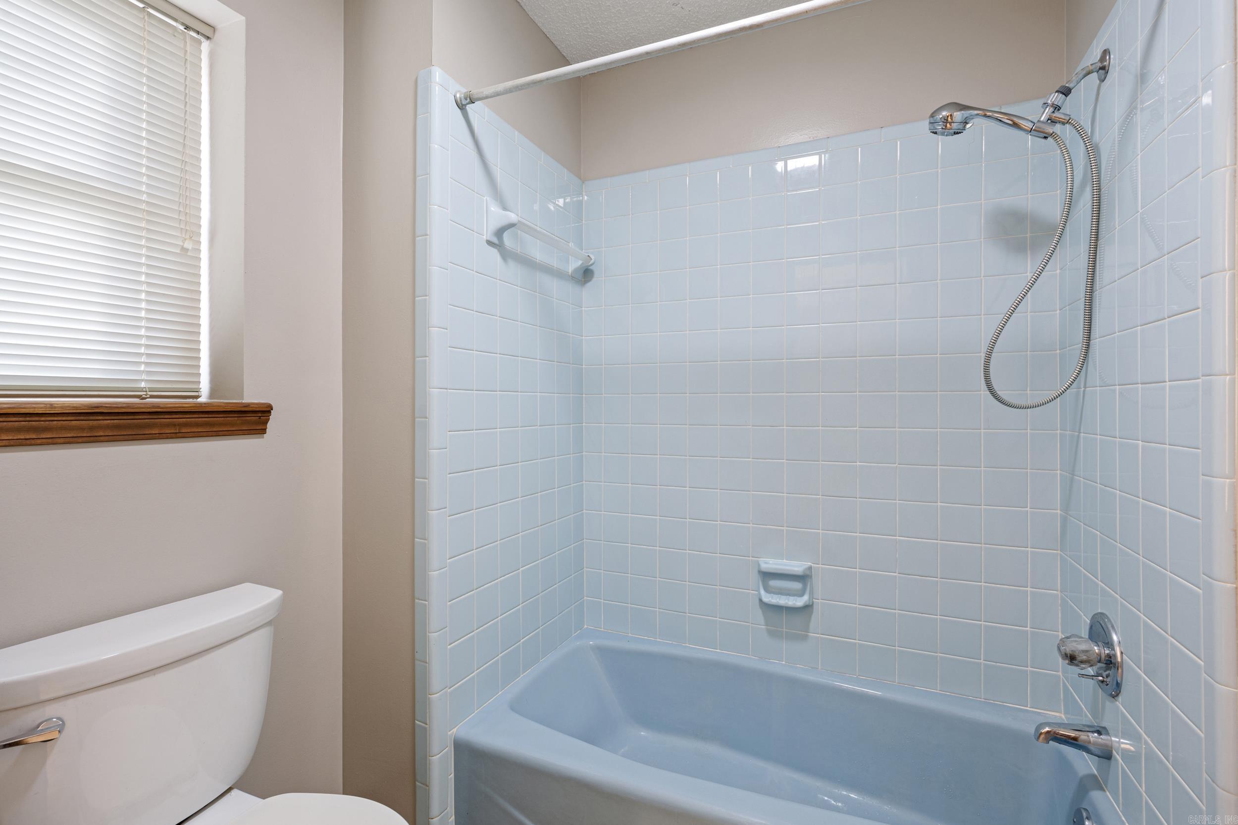 SPRING MEADOWS - Residential