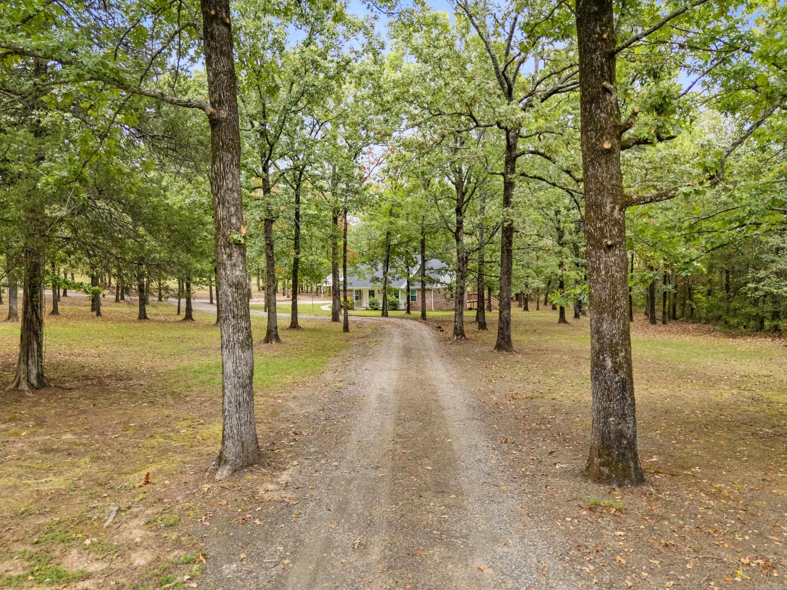 SUNSHINE FARMS - Residential