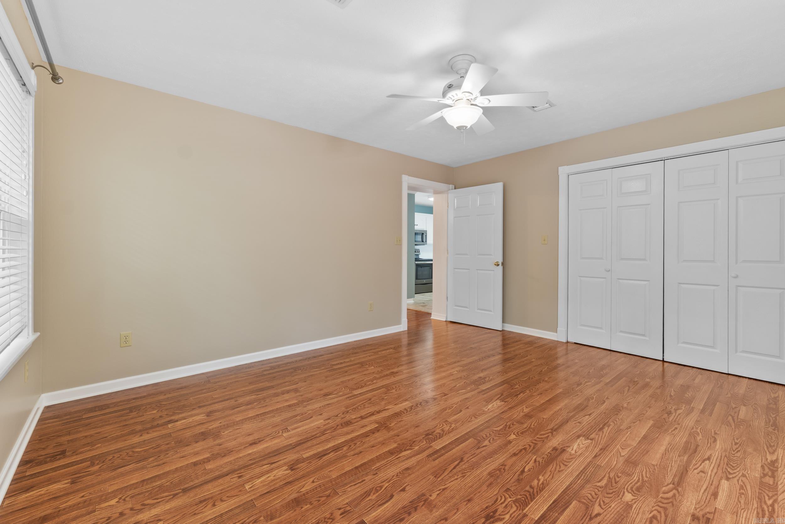 SUNSHINE FARMS - Residential