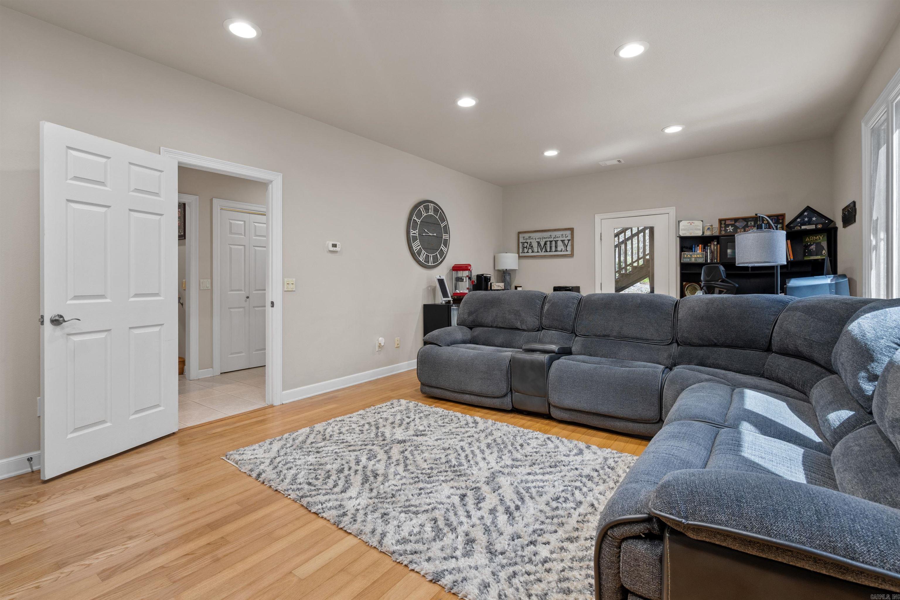 PACIFICA - Residential